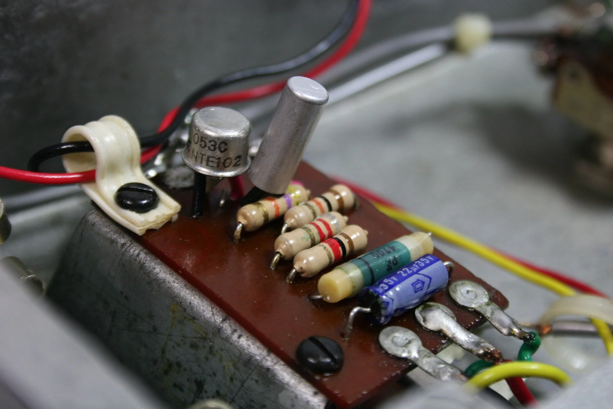 VOX TONE BENDER FUZZ V-828 - Image 10