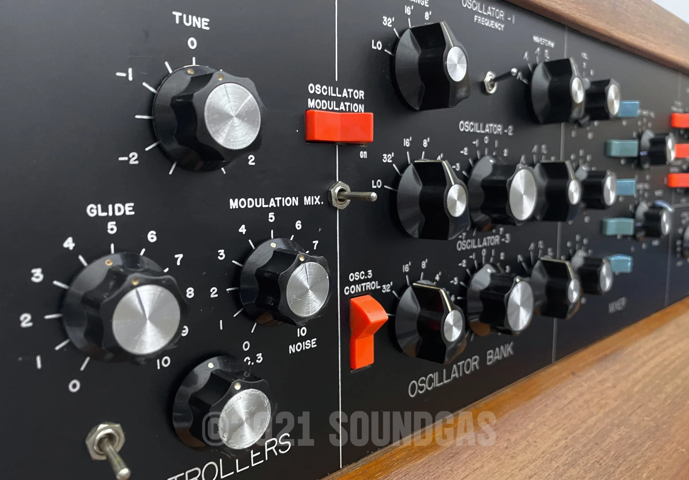 1971 RA Moog Minimoog - Image 10