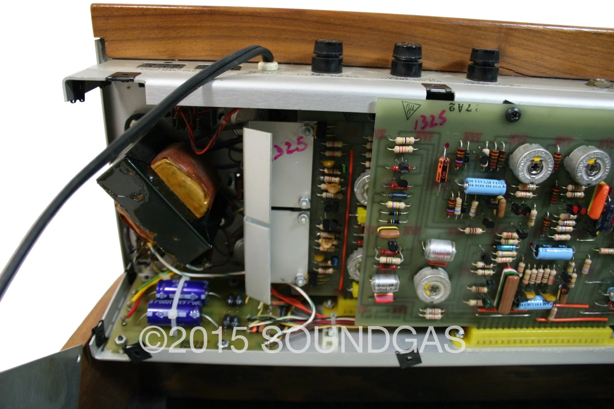MOOG MUSIC MINIMOOG MODEL D - muSonics spec - Image 20