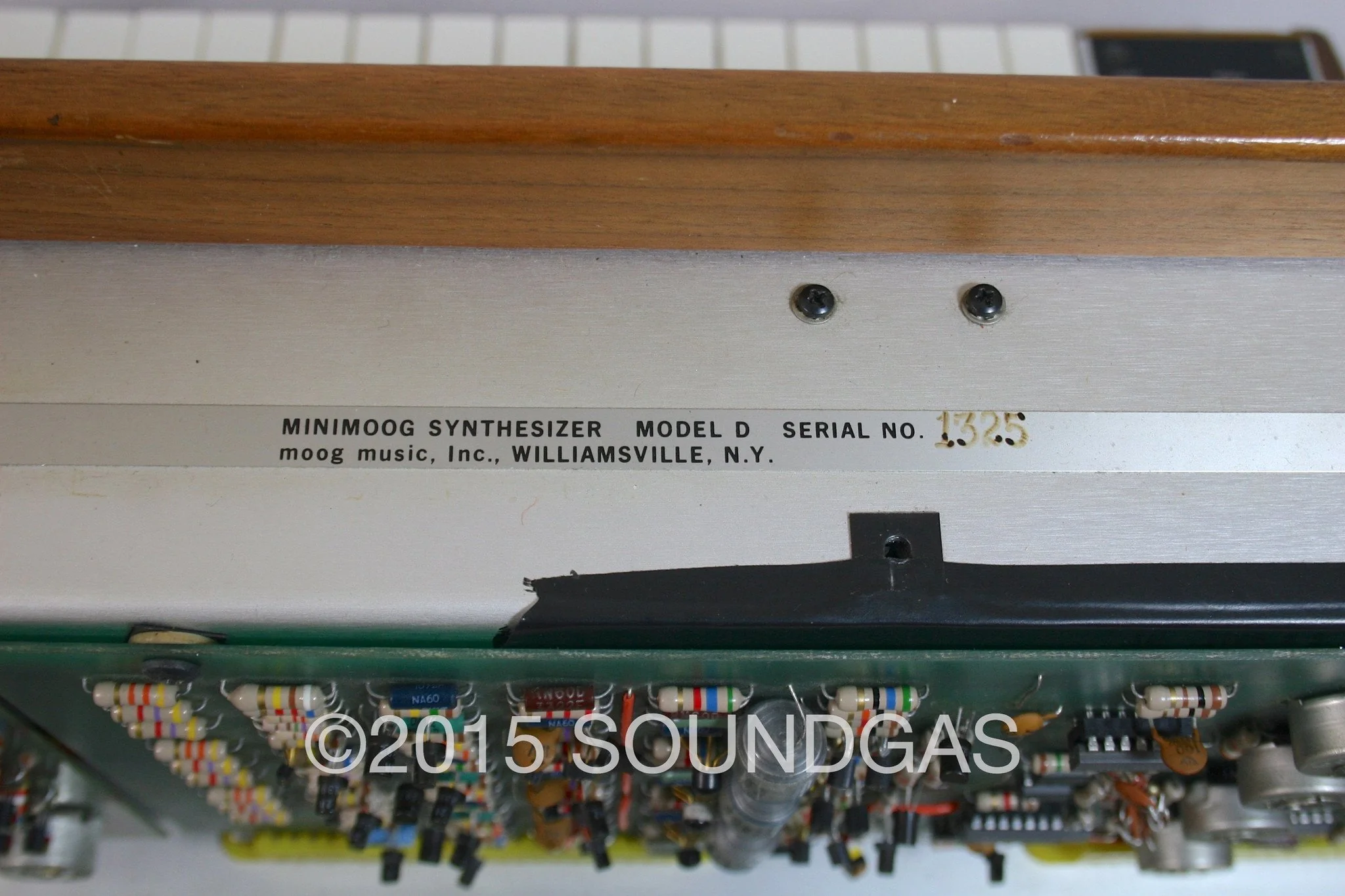MOOG MUSIC MINIMOOG MODEL D - muSonics spec - Image 22