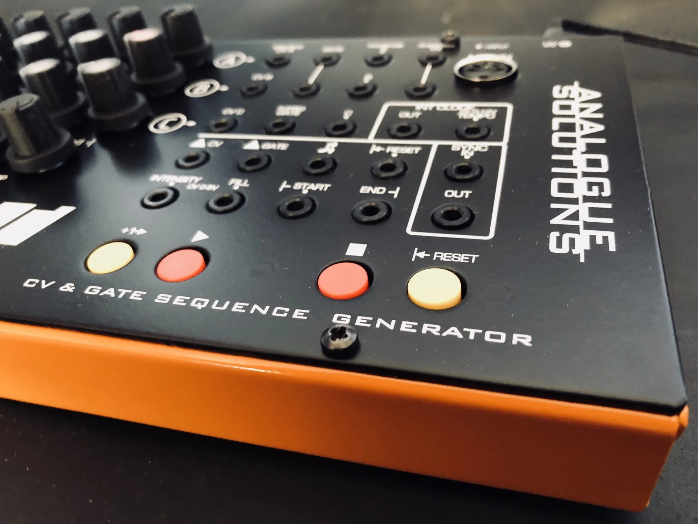 Analogue Solutions Generator - Image 10
