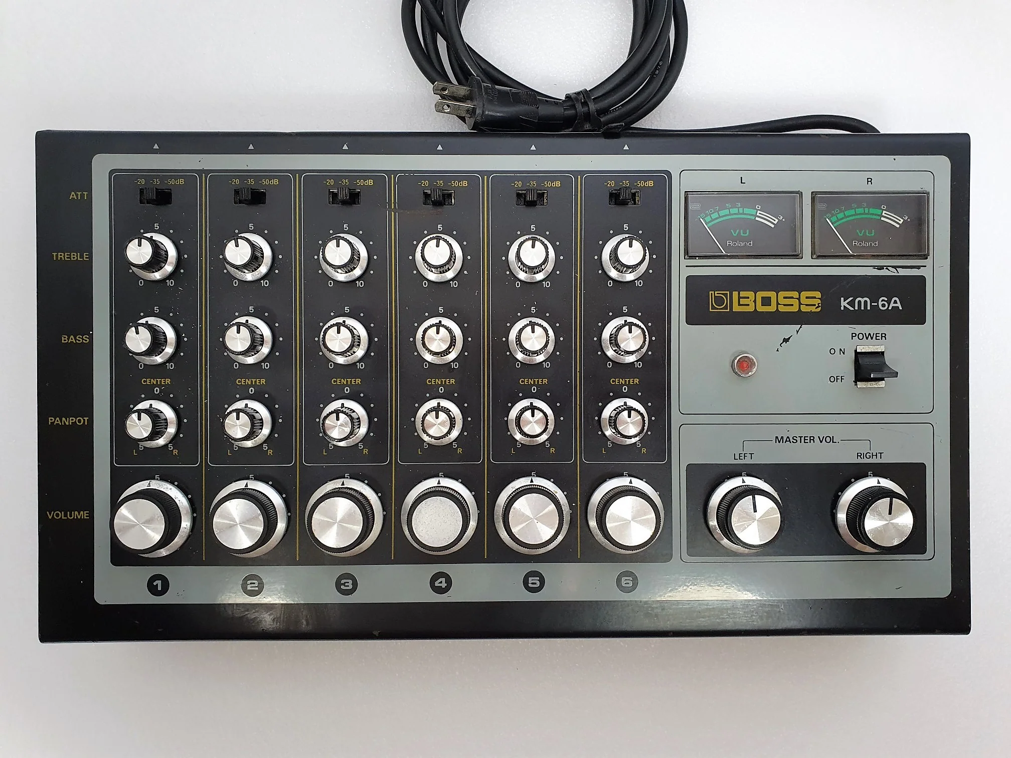 Boss KM-6A Mixer - Image 2