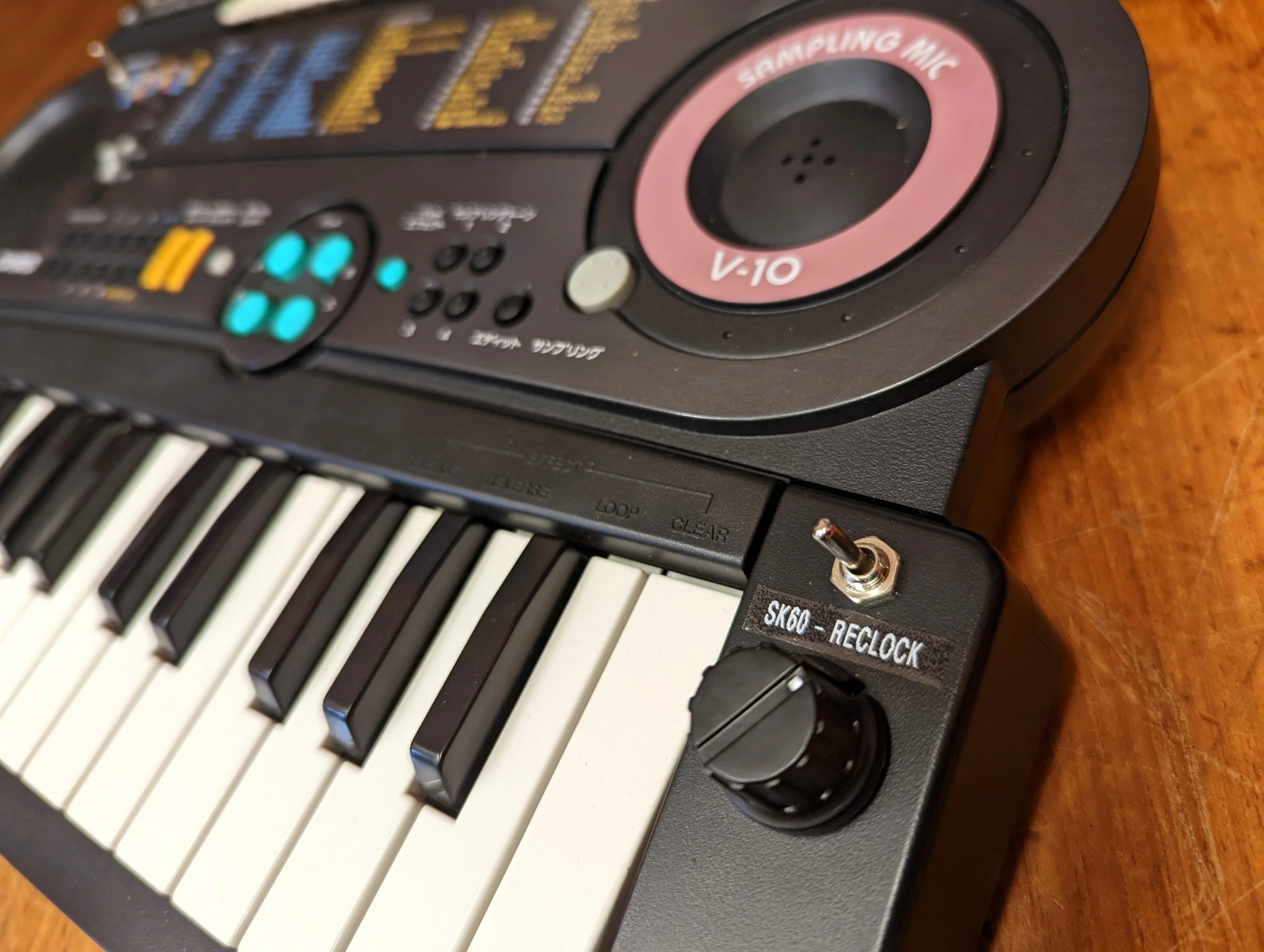 Casio Voiceman V-10 Circuitbent Sampling Keyboard - Image 3