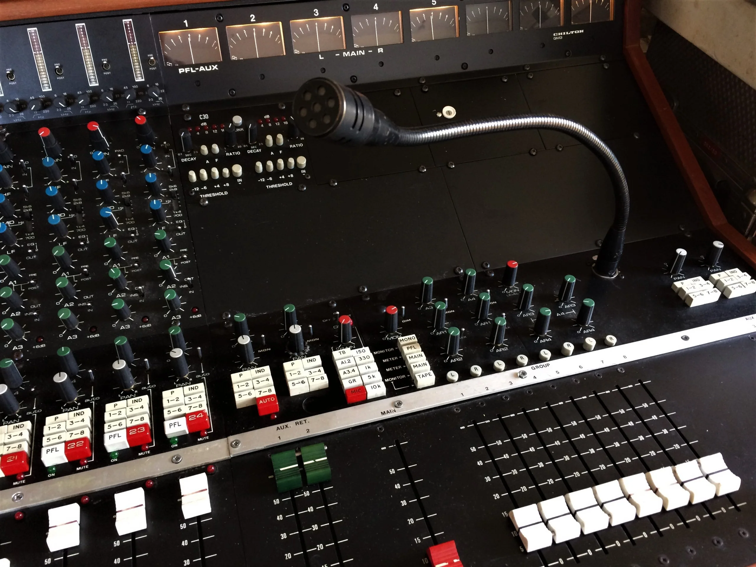 Chilton QM3 - ex-BBC console - Image 8