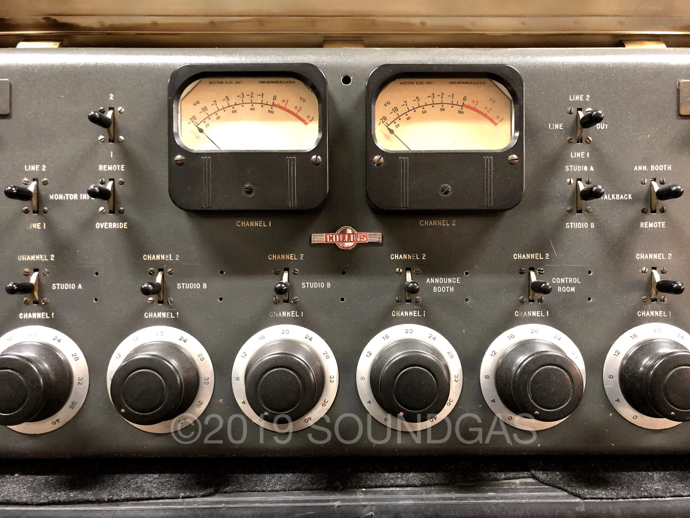 Collins 212 A Tube Console - Image 4