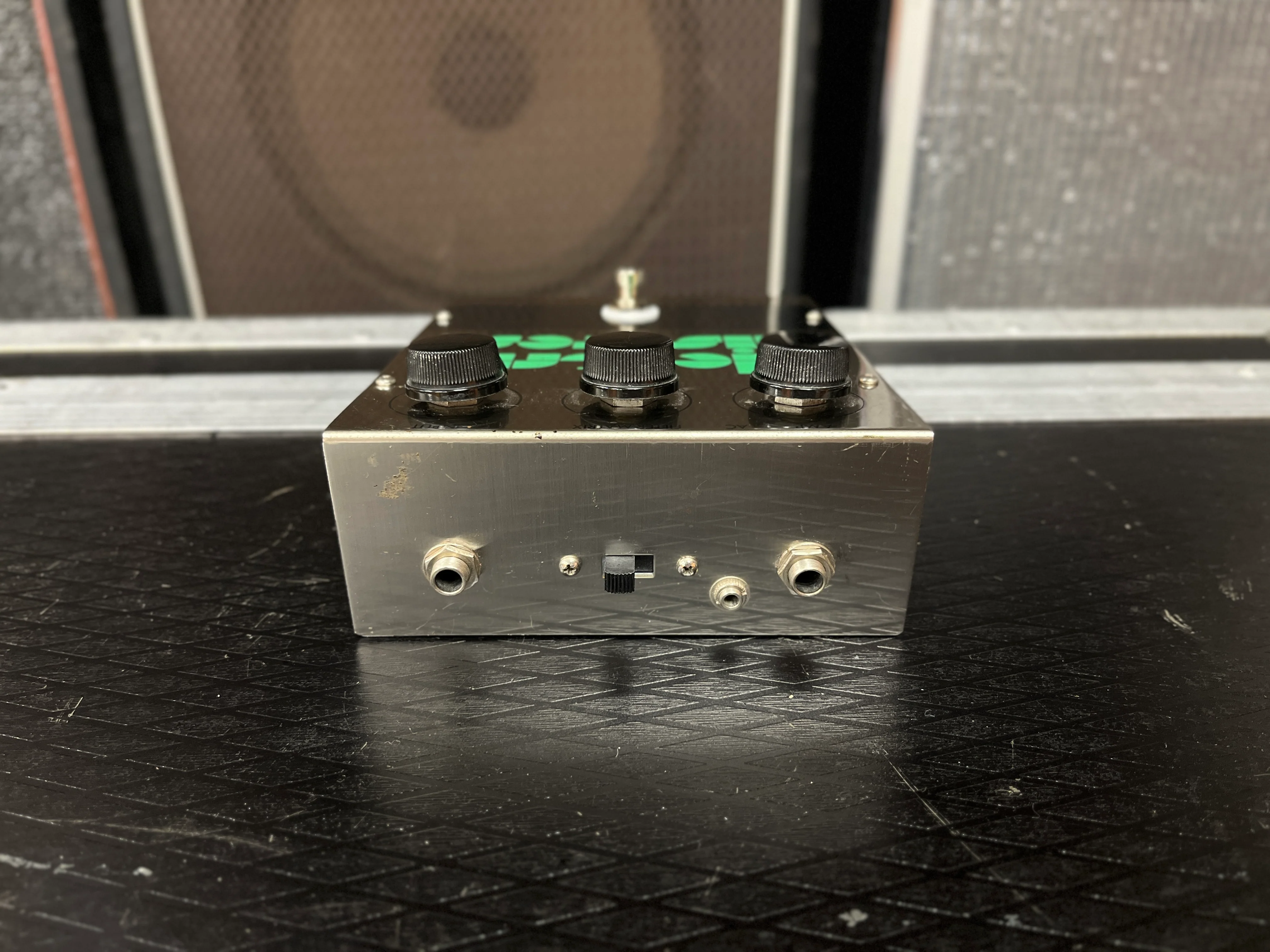 Electro-Harmonix 18v Electric Mistress v1 - Image 2