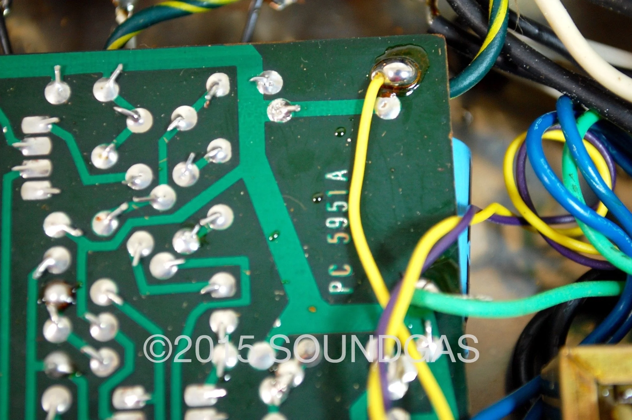 ELECTRO-HARMONIX DELUXE OCTAVE MULTIPLEXER - Image 8