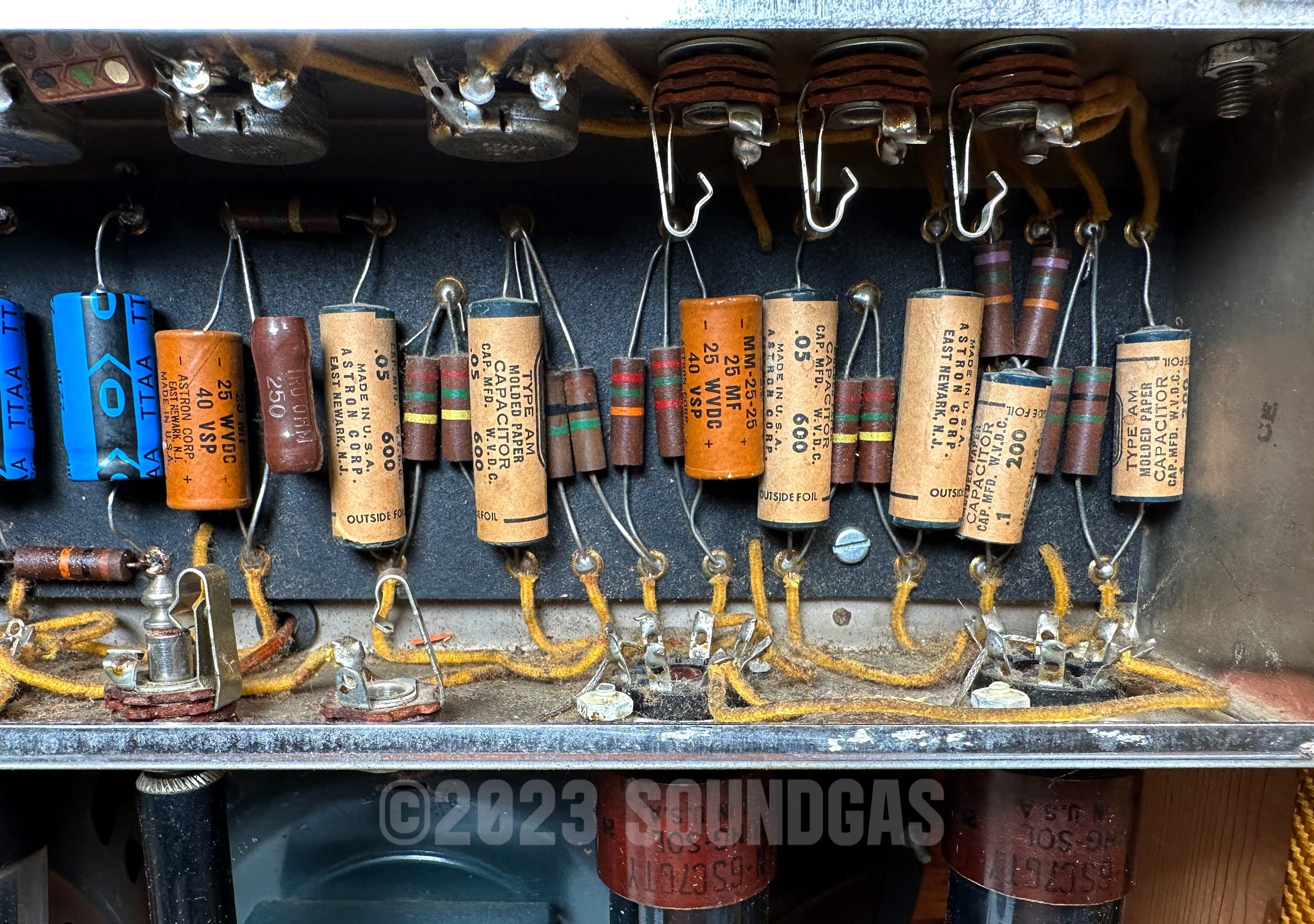Fender Deluxe 5B3 Tweed Wide Panel (1953) - Image 12