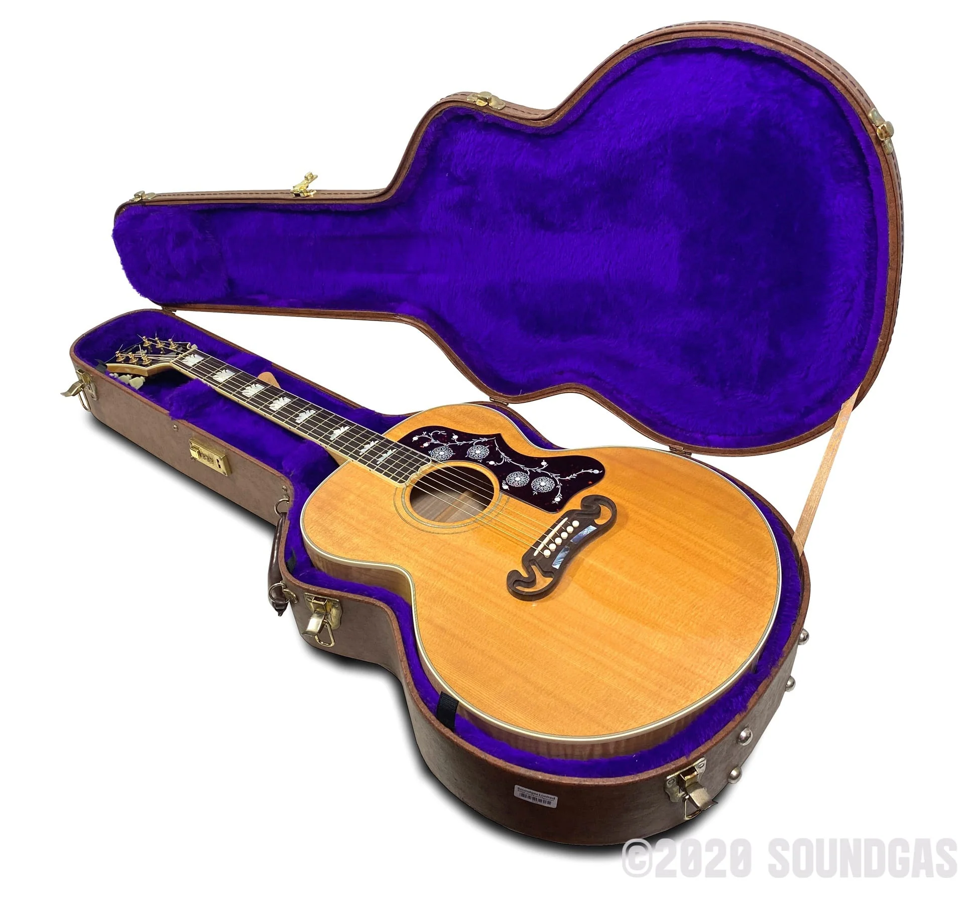 Gibson Montana J200 - 1996, Near Mint - Image 13