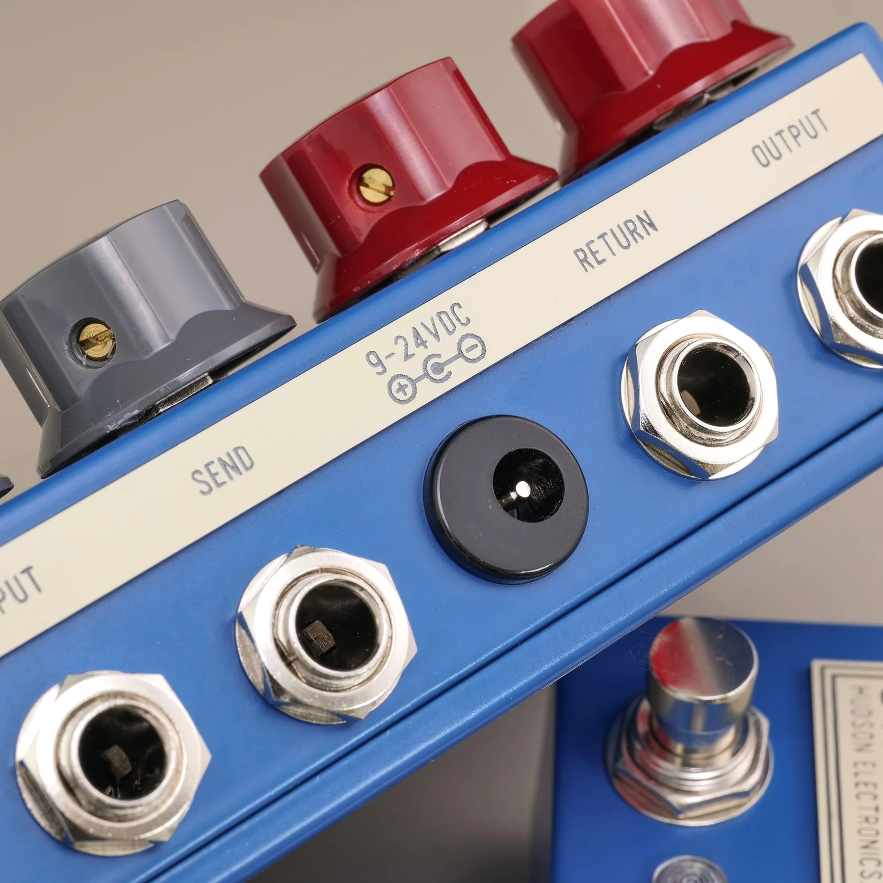 Hudson Electronics Broadcast AP-11 - Image 9