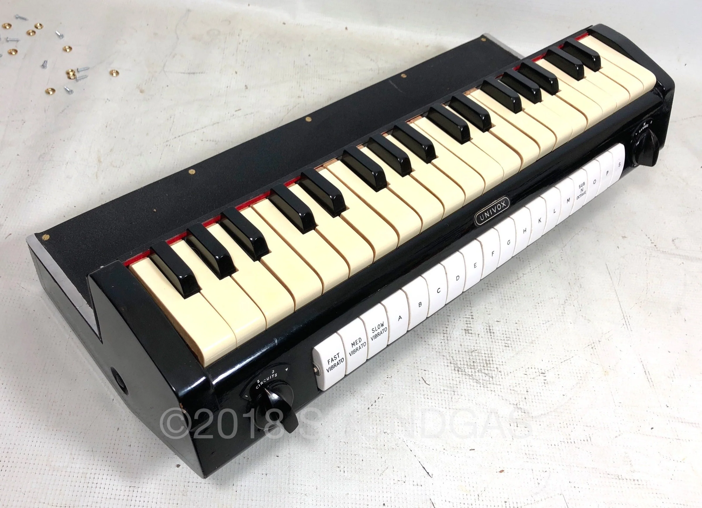 Jennings Univox J6 - Image 8