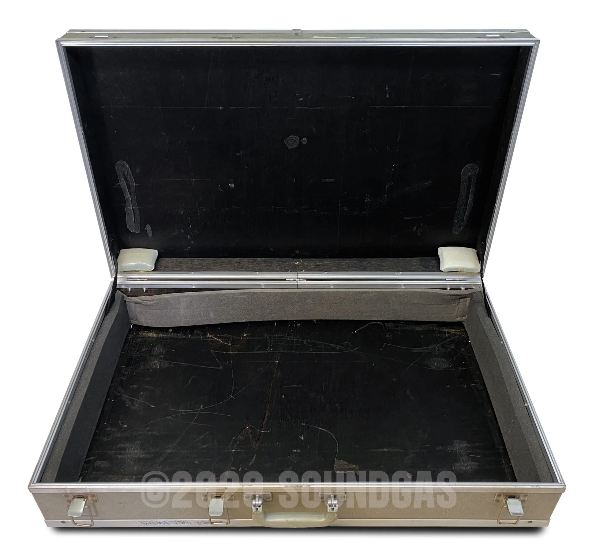 Korg Monopoly Case - Image 4