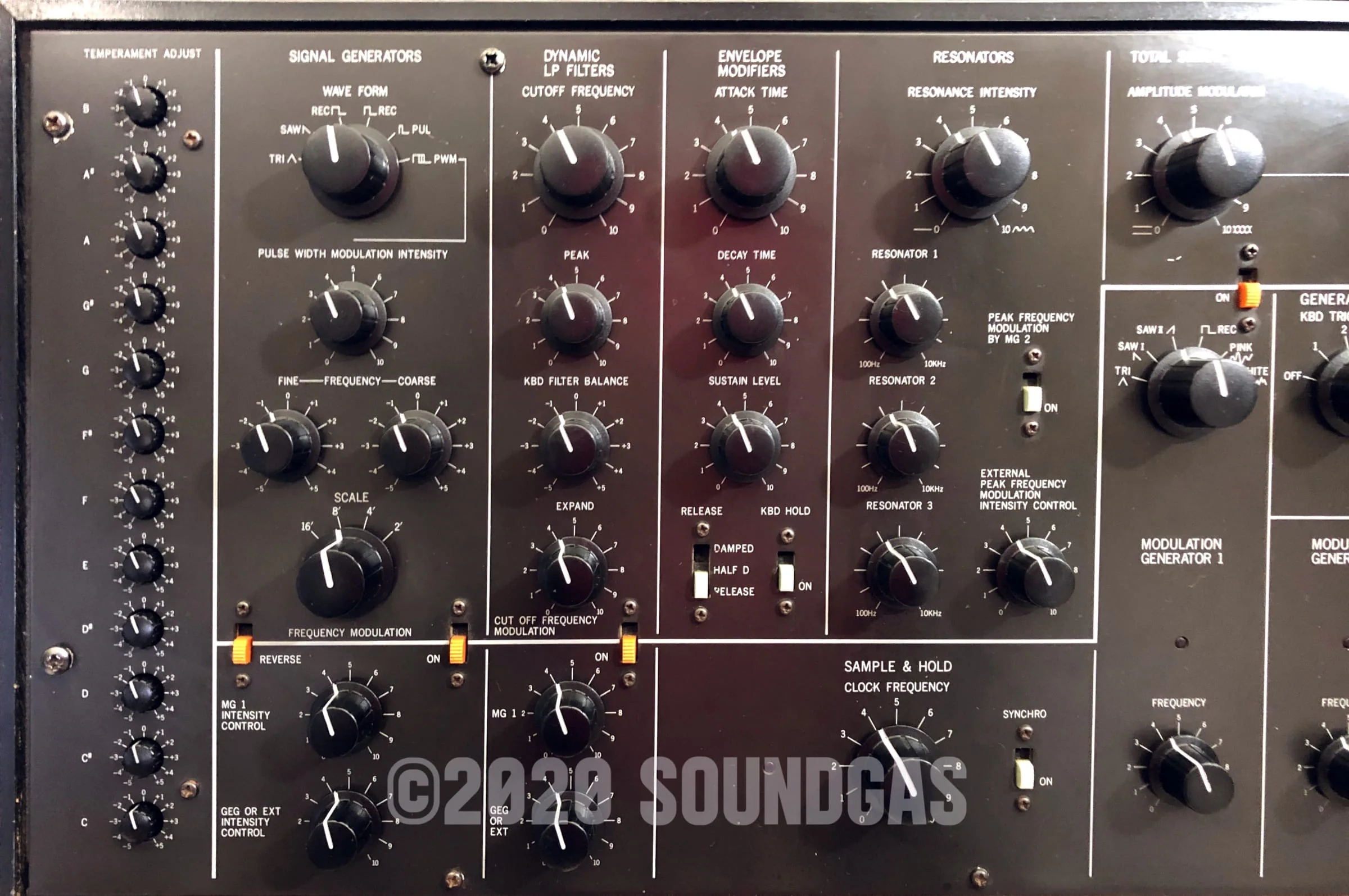 Korg PS-3100 Polyphonic Synthesizer - Image 3