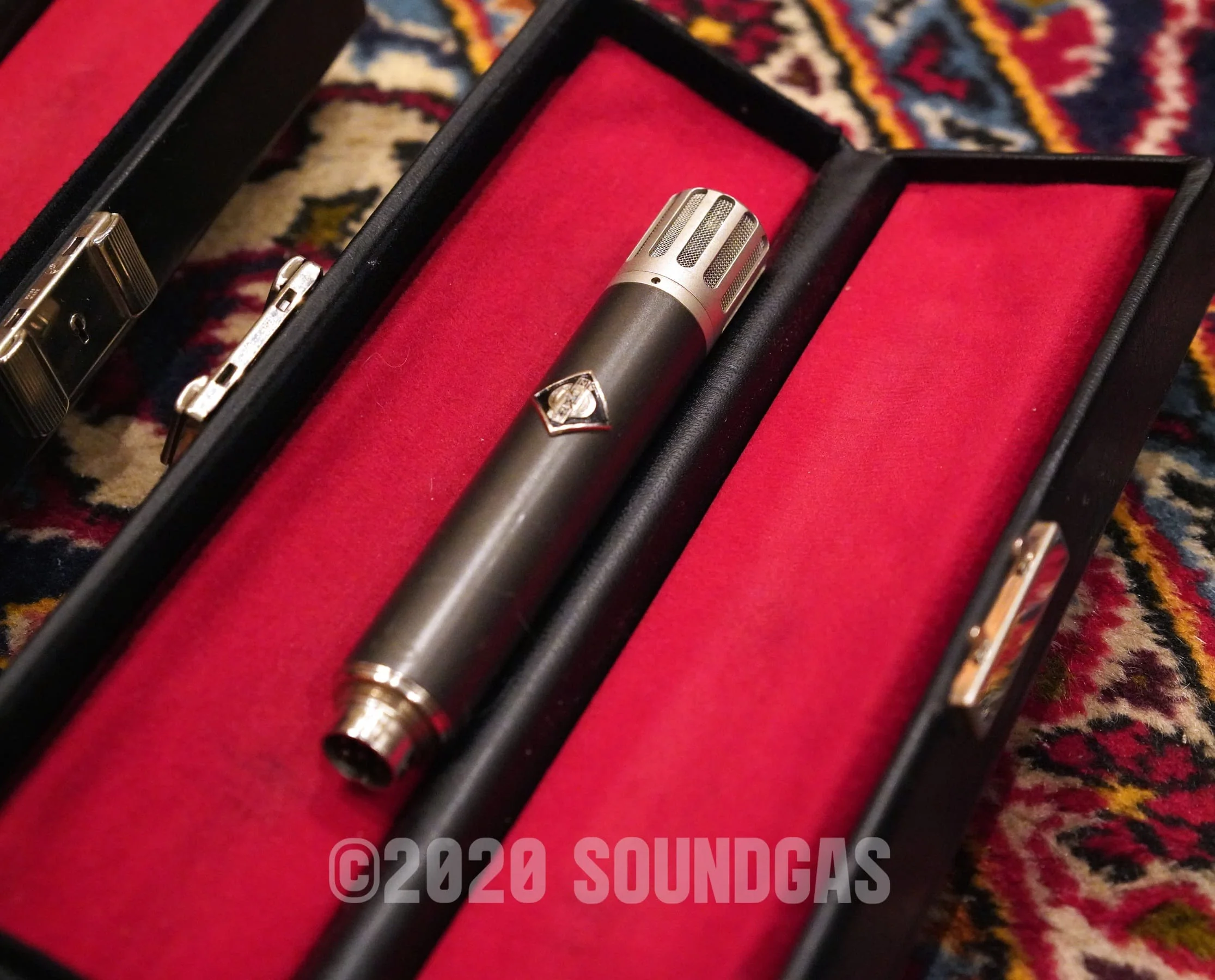 Neumann KM54 Mic Pair (Nils Frahm) - Image 4
