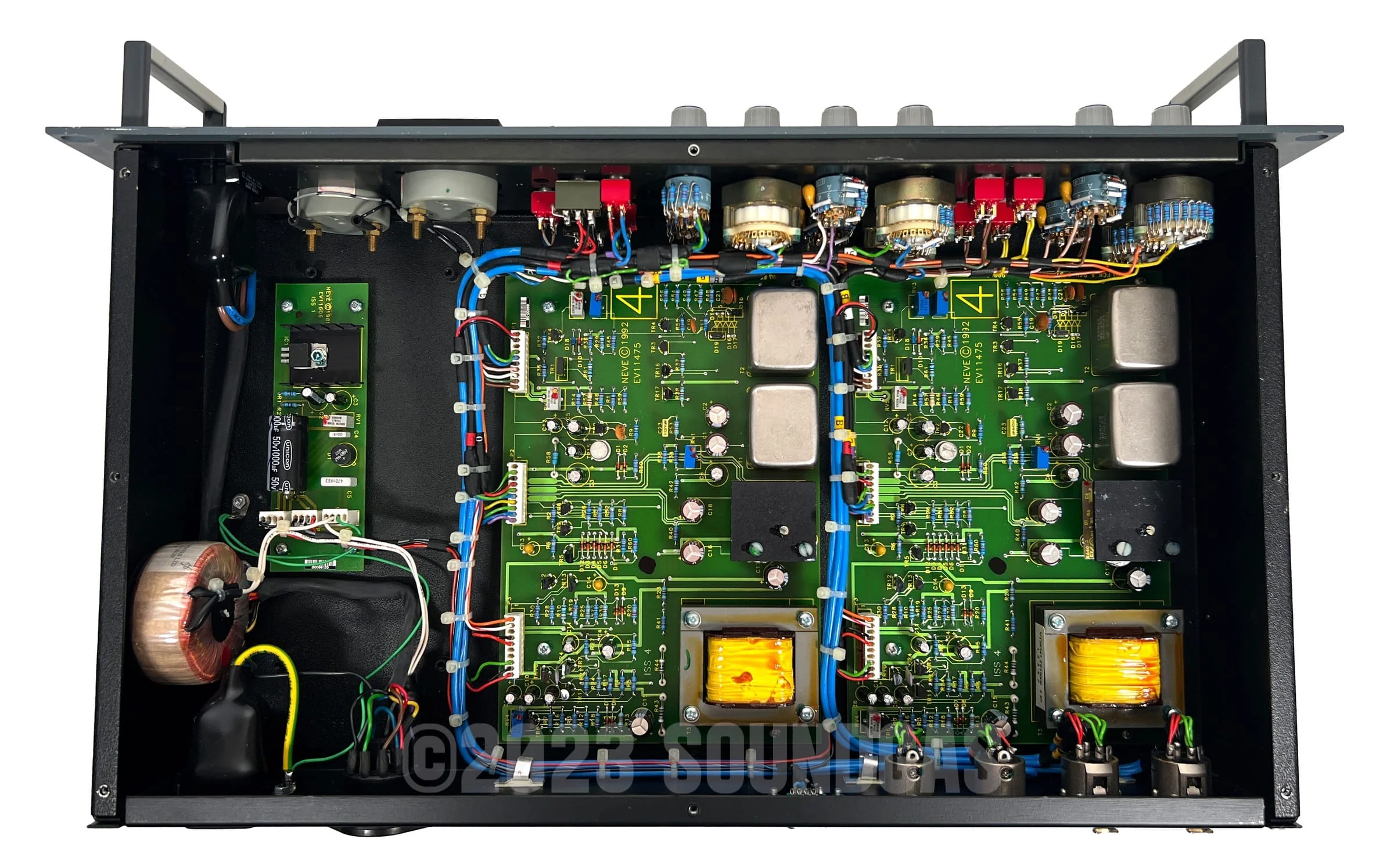 Neve 33609/C Stereo Compressor / Limiter - Image 7