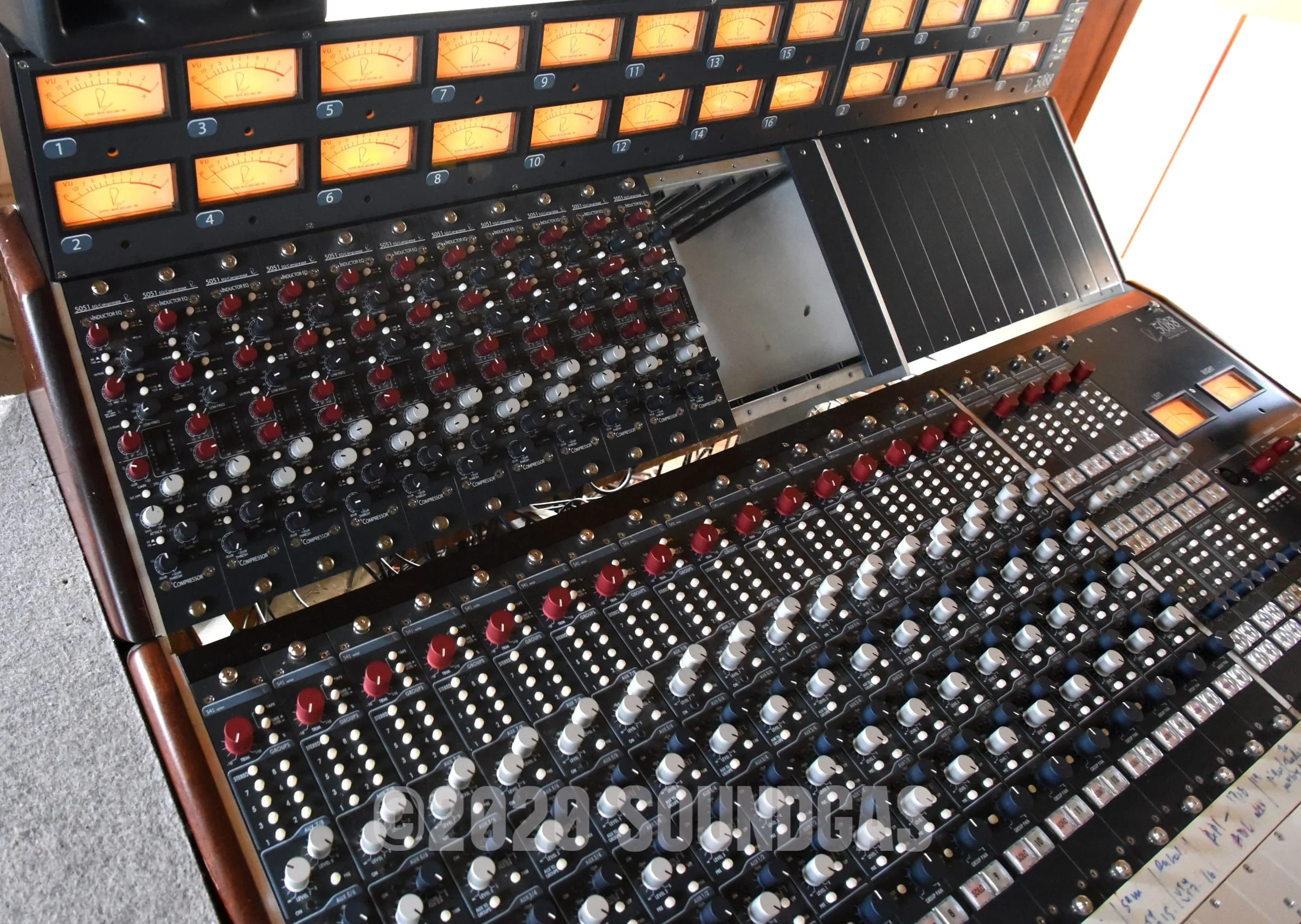 Neve 5088 Shelford Console - Image 6
