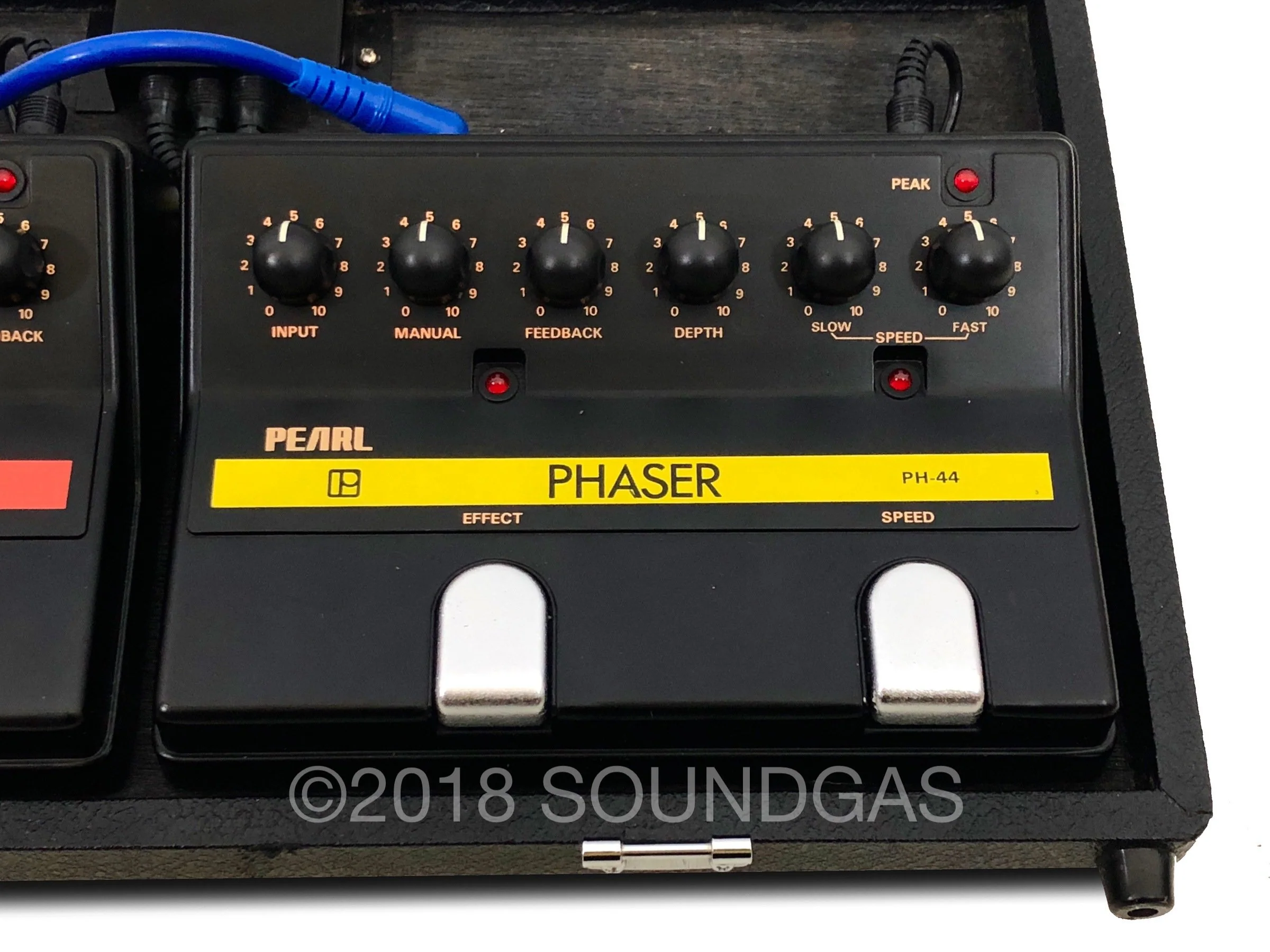 Pearl CE-22 + AD-33 + PH-44 Pedal Board - Image 3