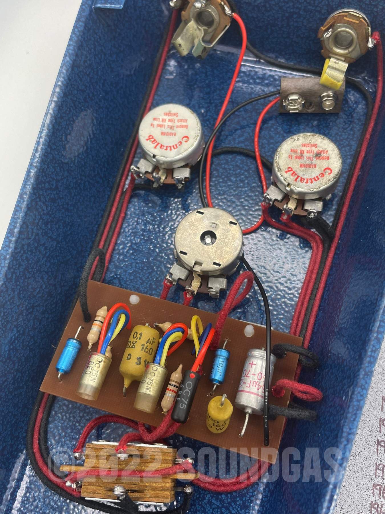 R2R Electric Aged Supa MKII Fuzz Rupert 1964 Norelco - Image 14