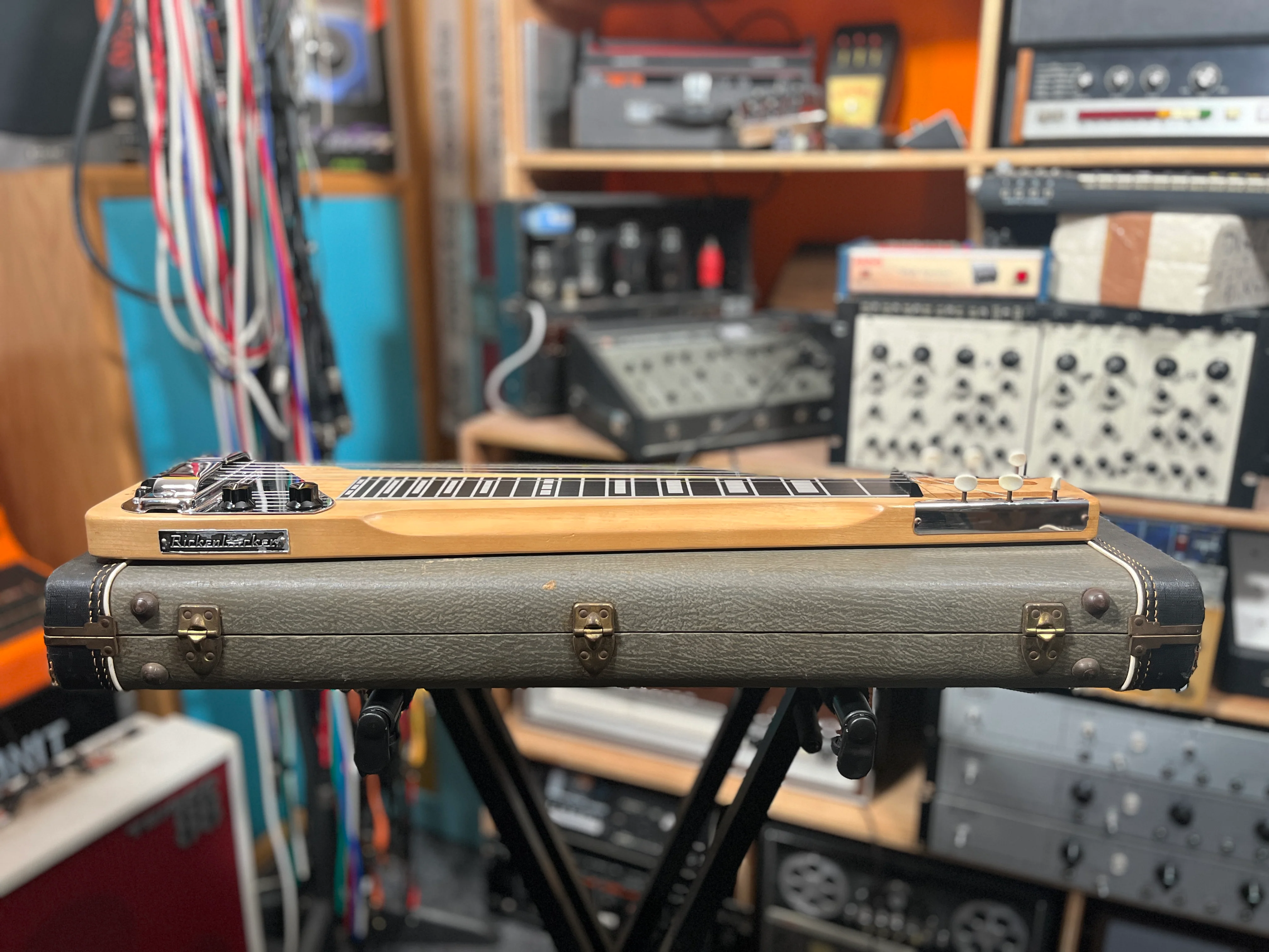 Rickenbacker Model 102 Lap Steel Guitar - SN 00004867 - Image 3