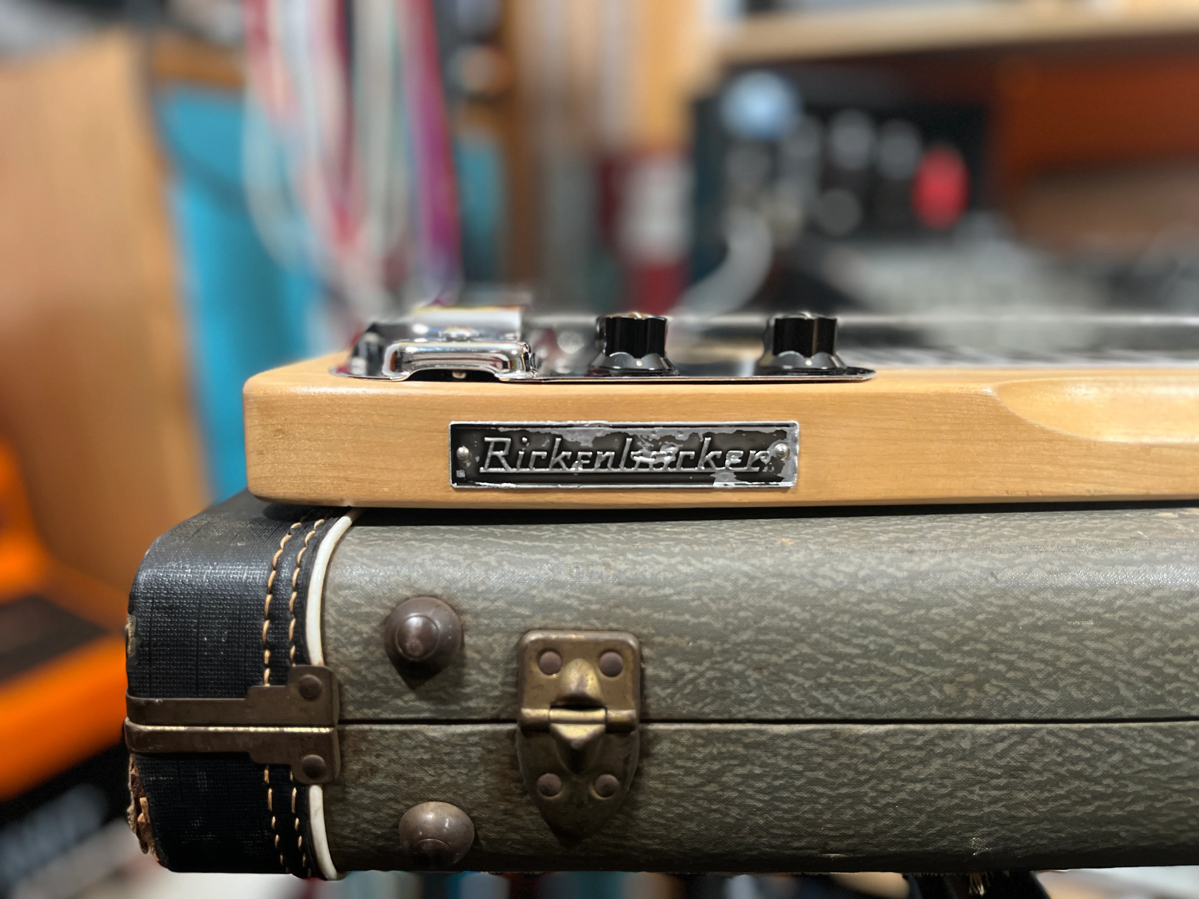 Rickenbacker Model 102 Lap Steel Guitar - SN 00004867 - Image 4