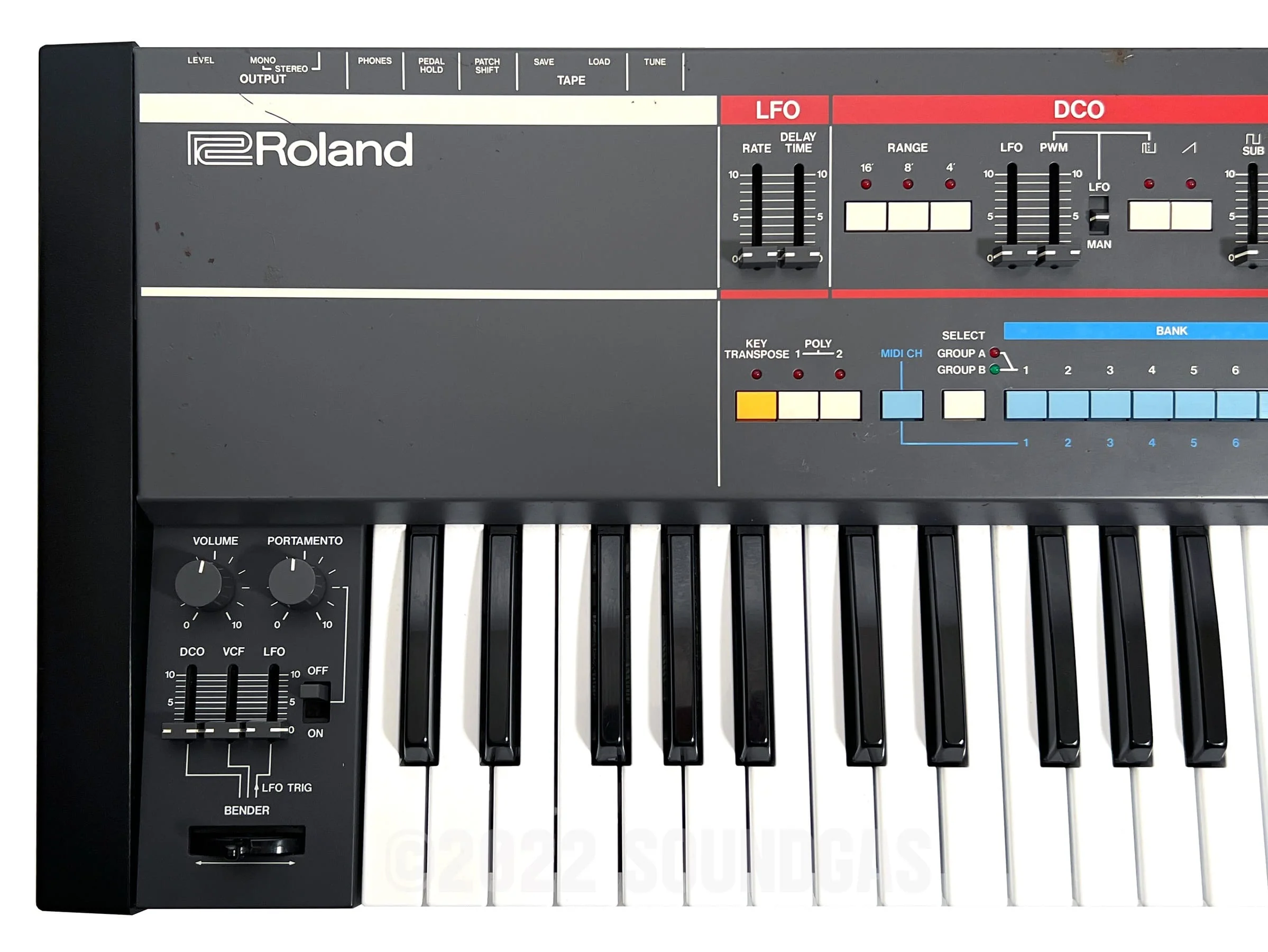 Roland Juno-106 - Image 4