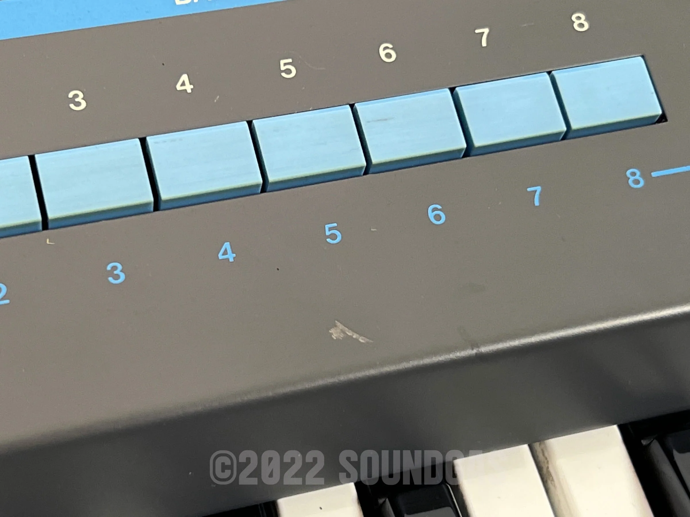 Roland Juno-106 - Near Mint - Image 19