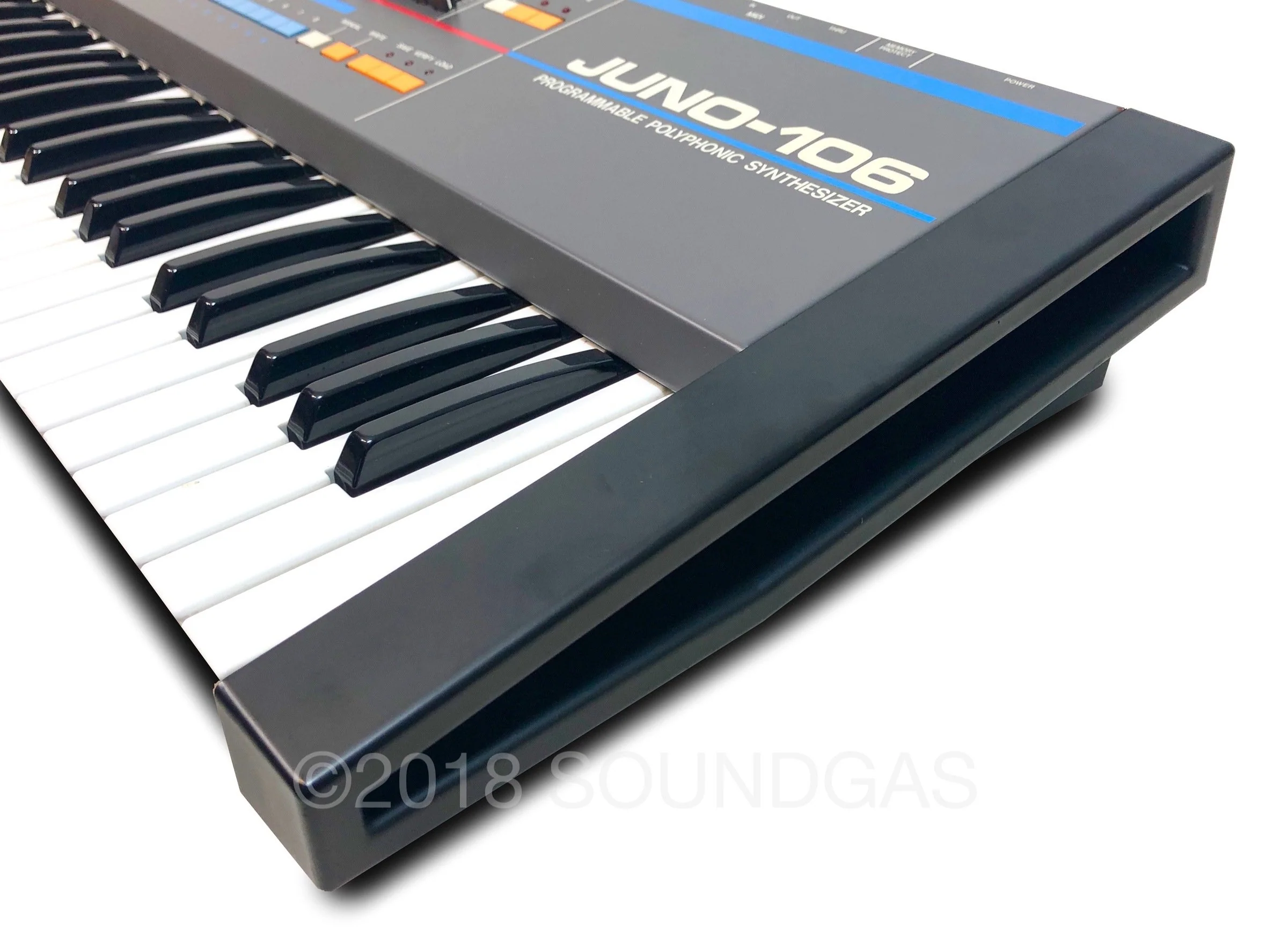 Roland Juno-106 - Near Mint + Hard Case - Image 5