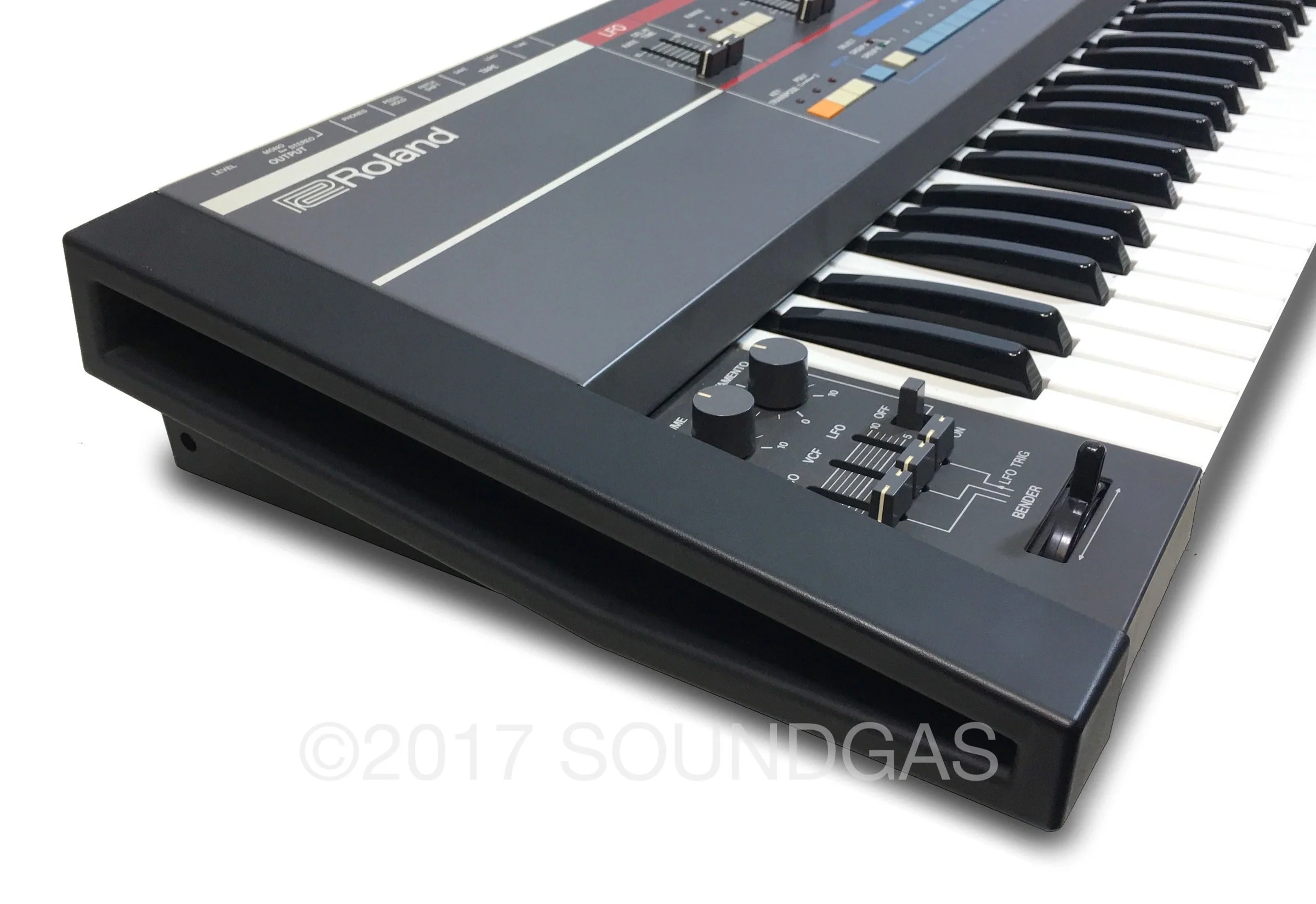 Roland Juno-106 with Original Case - Image 6