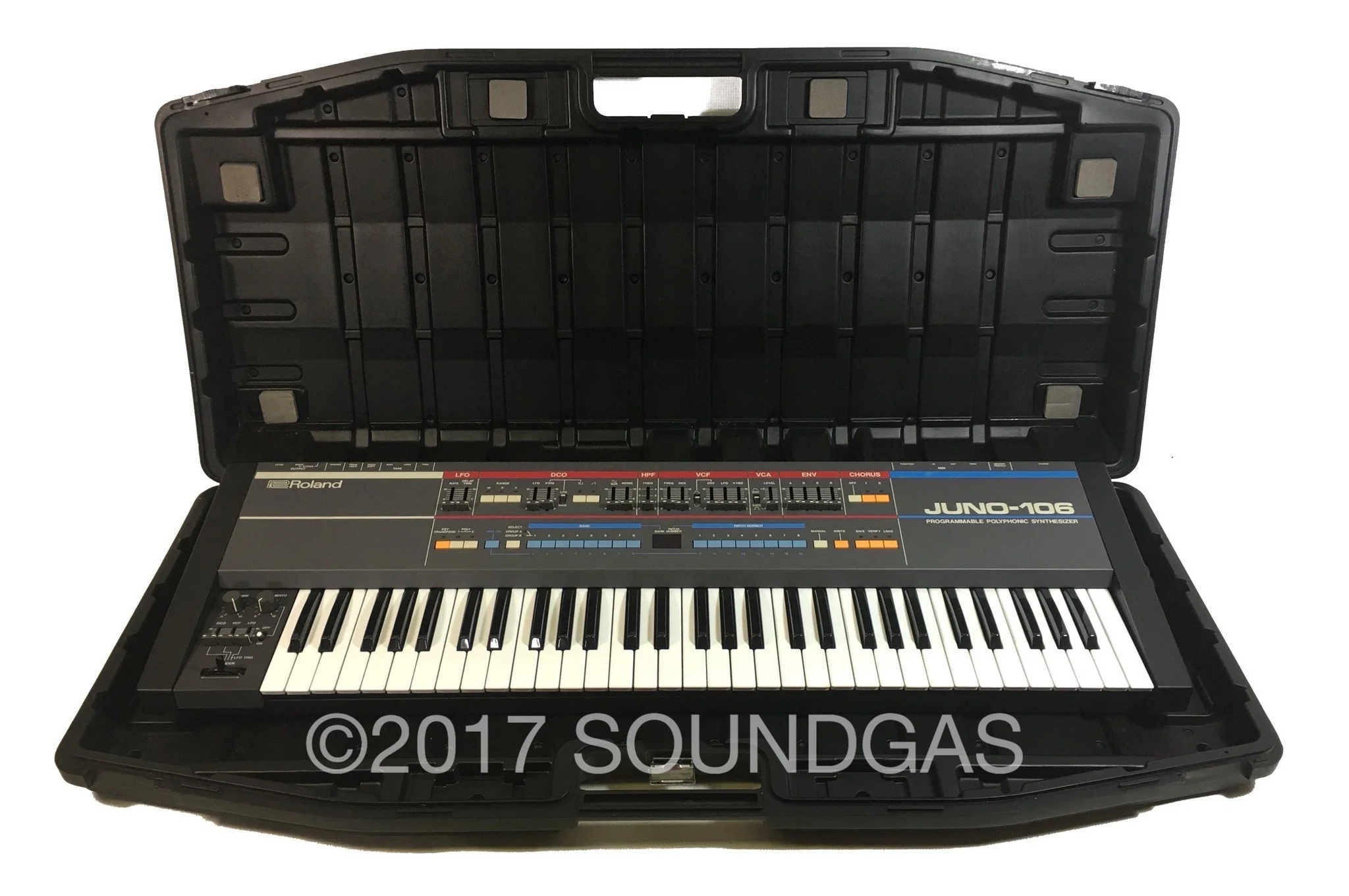 Roland Juno-106 with Original Case - Image 2