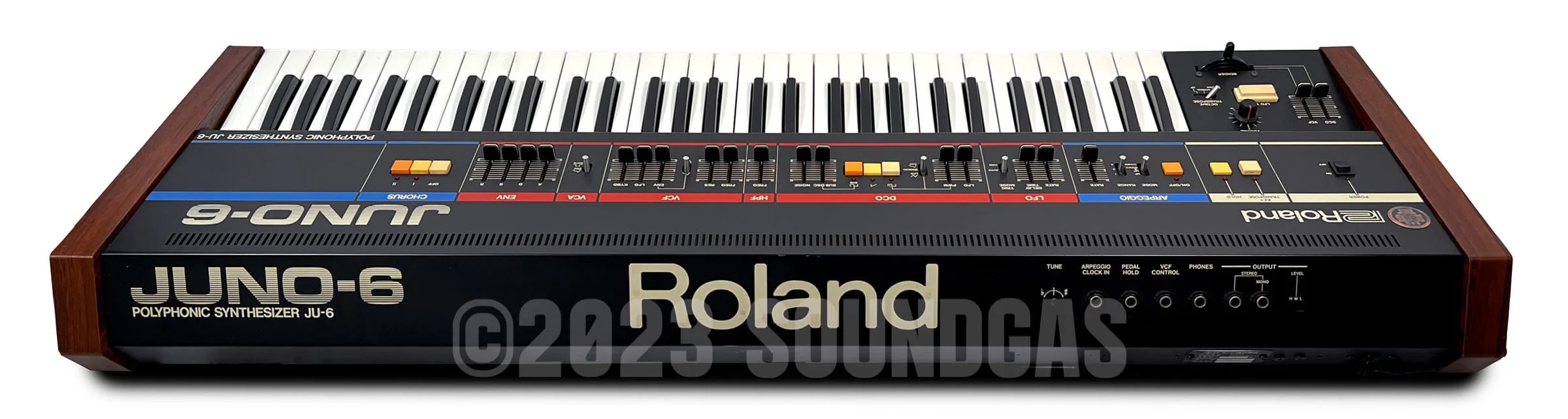 Roland Juno-6 - Image 9