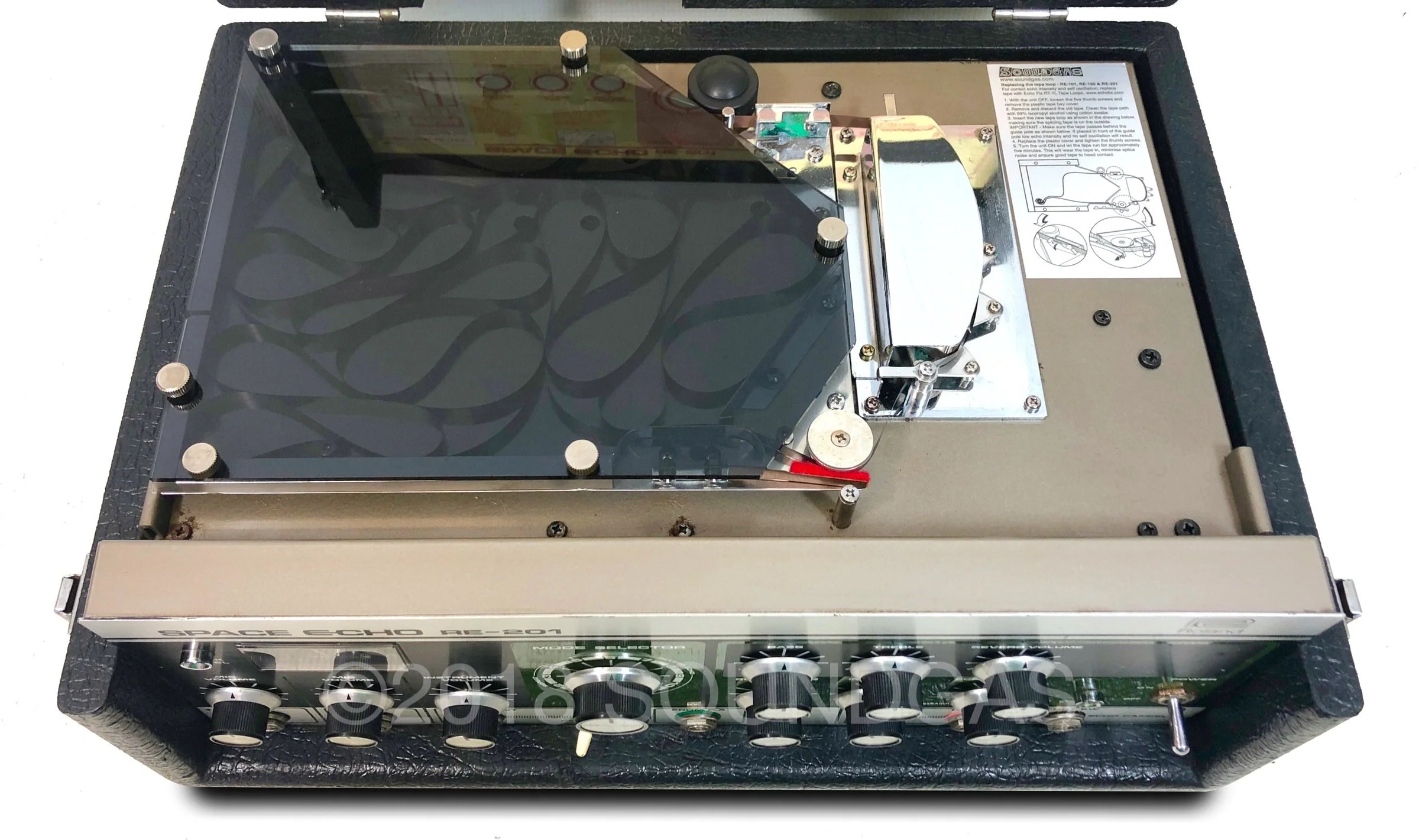 Roland RE-201 Space Echo - Image 8