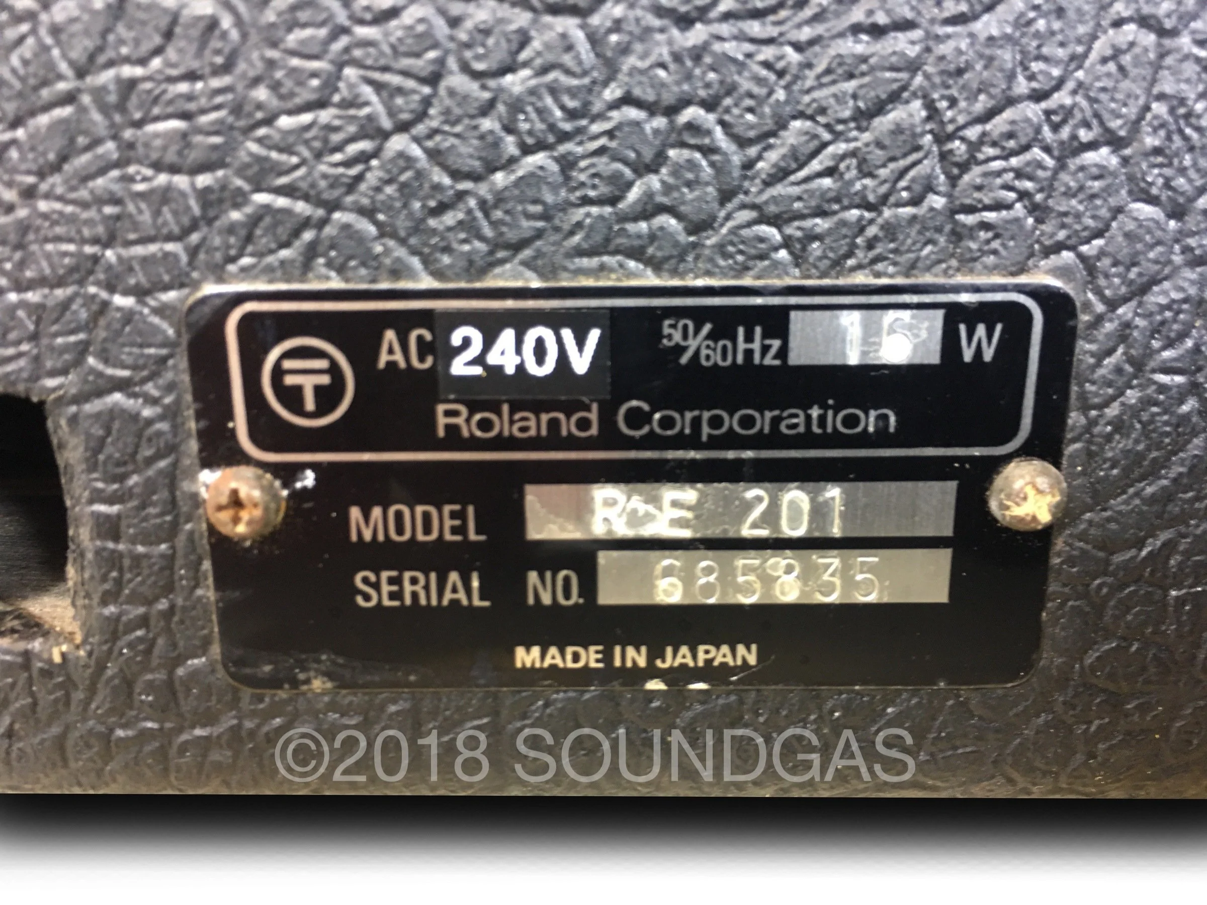 Roland RE-201 Space Echo - 240v - Image 6