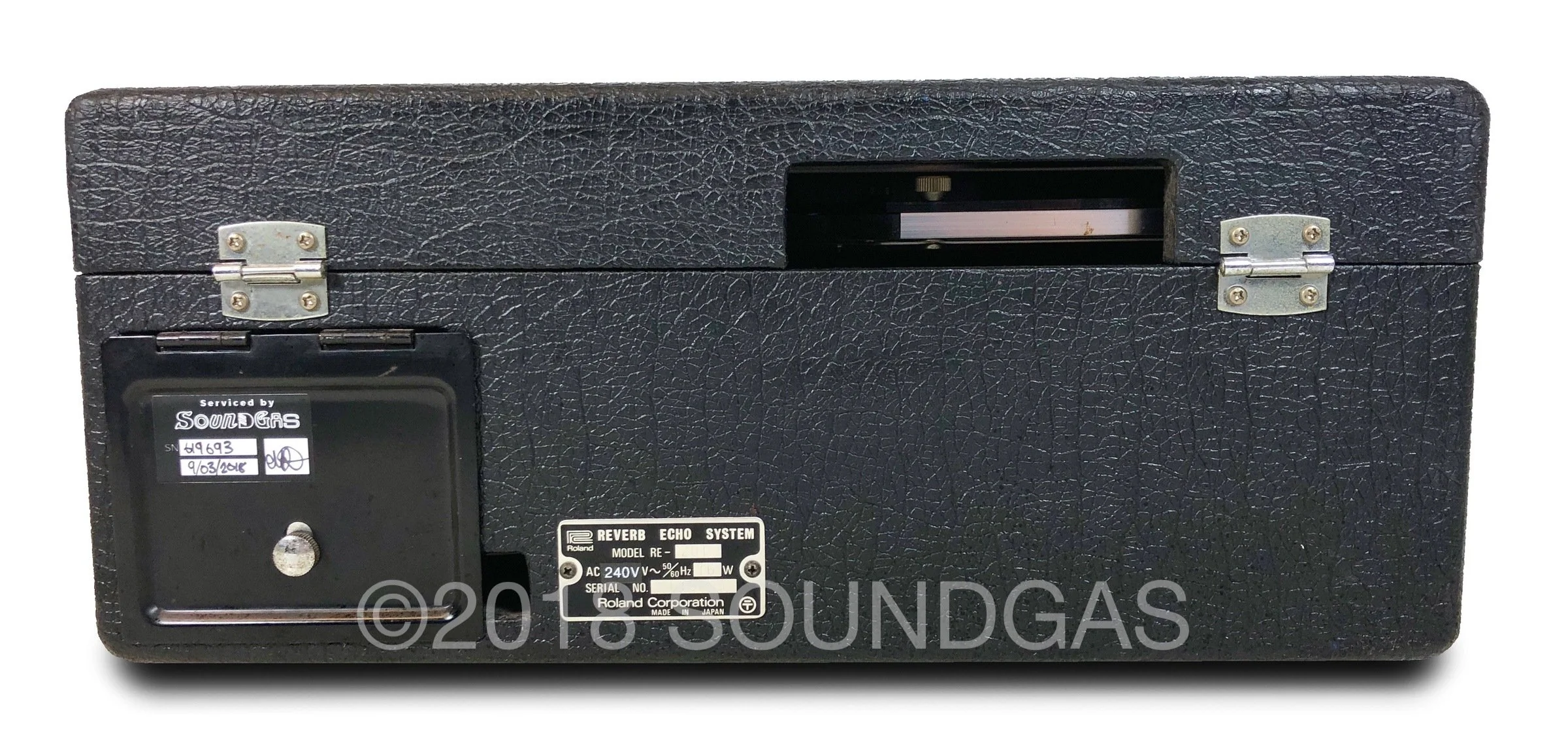 Roland RE-201 Space Echo - 240v - Image 6