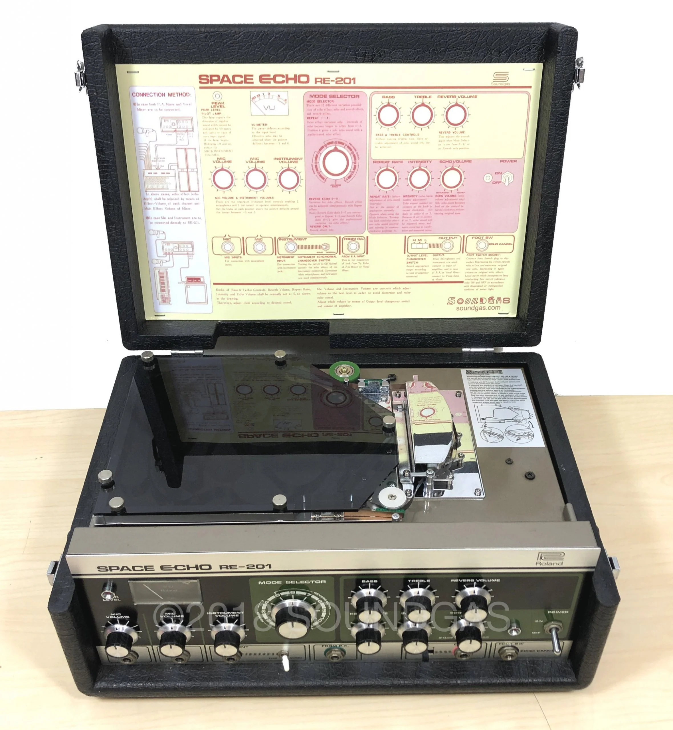Roland RE-201 Space Echo - Image 4