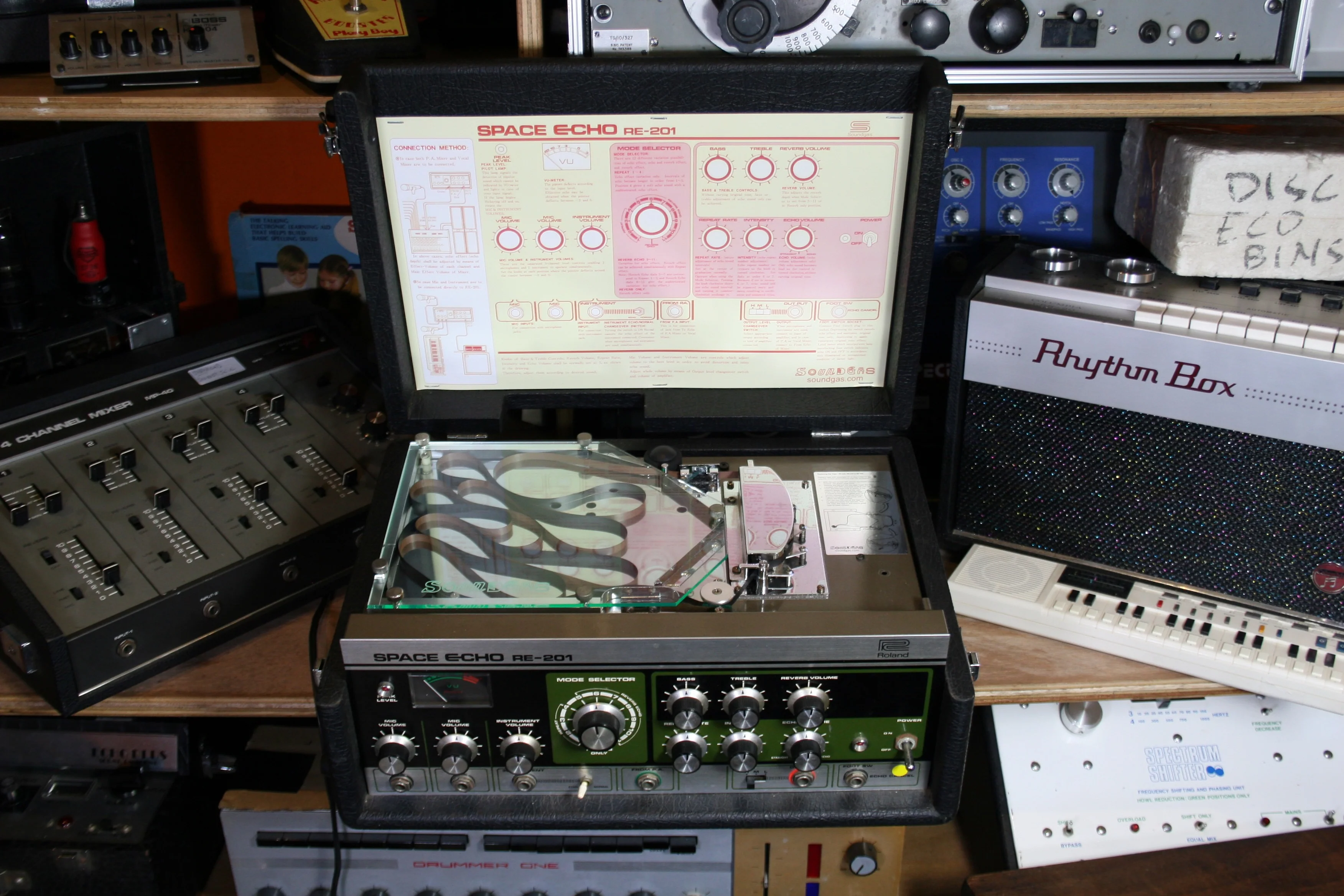 Roland RE-201 Space Echo Early Preamp Mod (Zero Head Gain) - Image 11
