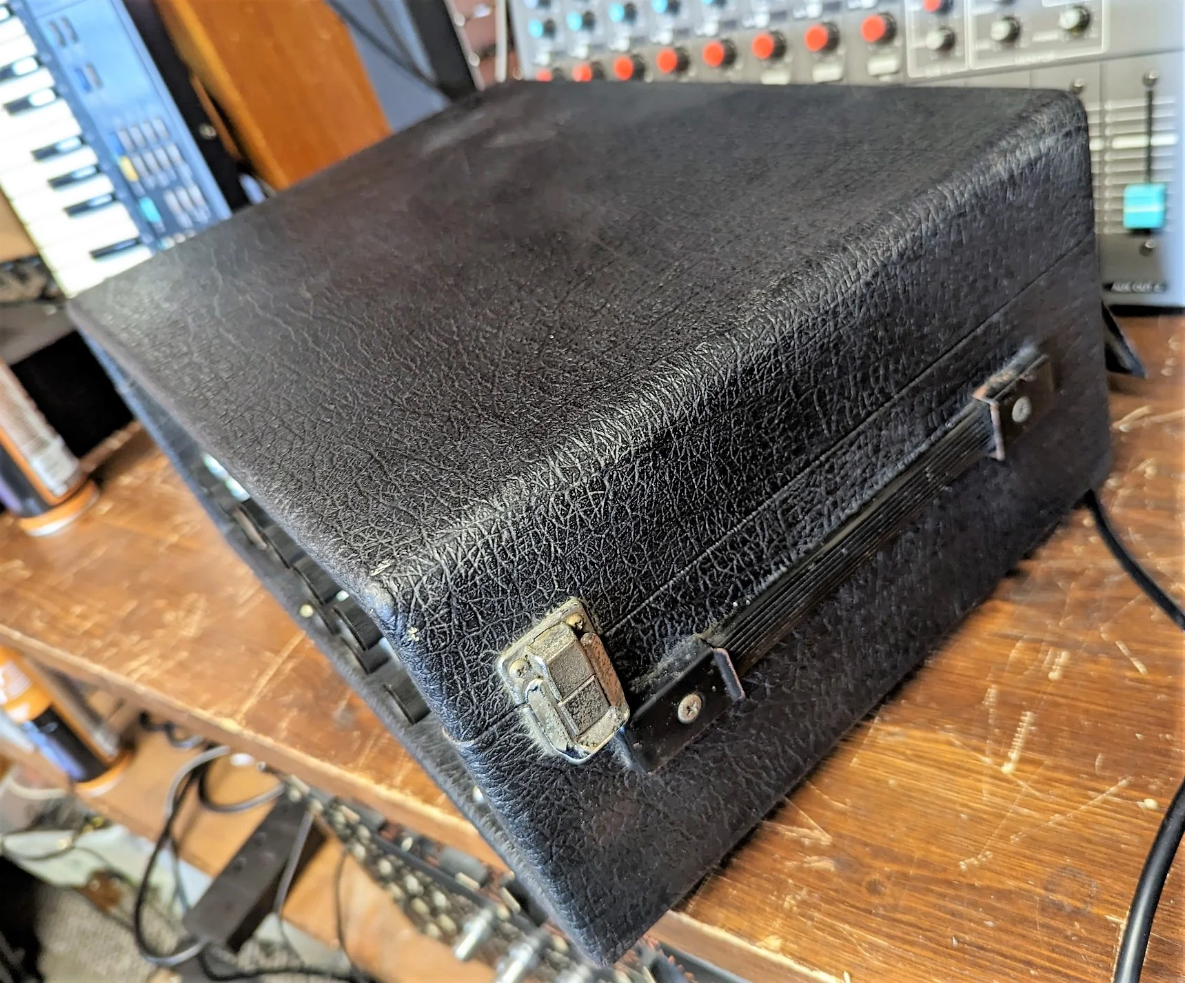 Roland RE-201 Space Echo, Early Preamps - Image 8