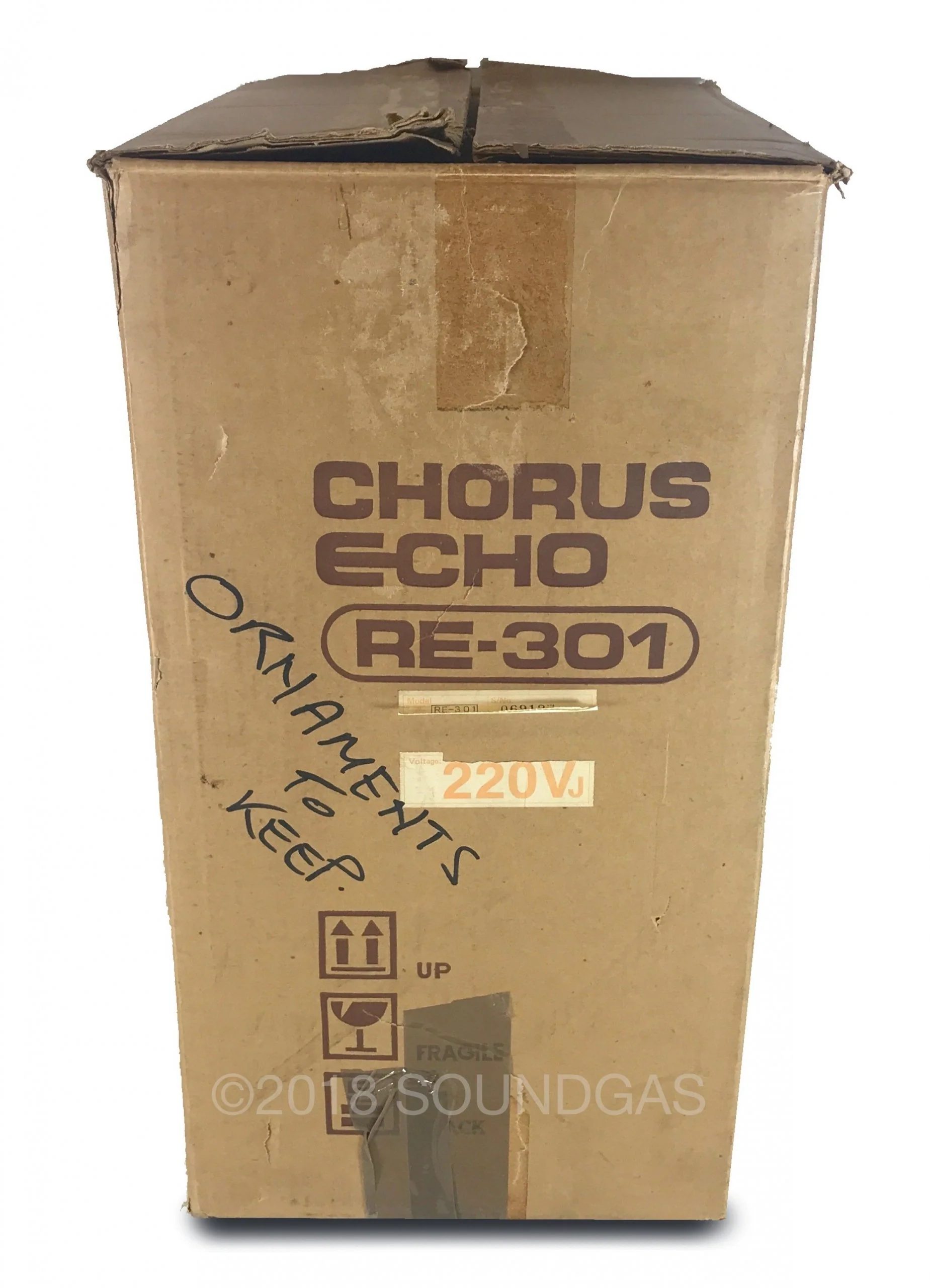 Roland RE-301 Chorus Echo - 220v (Boxed) - Image 12