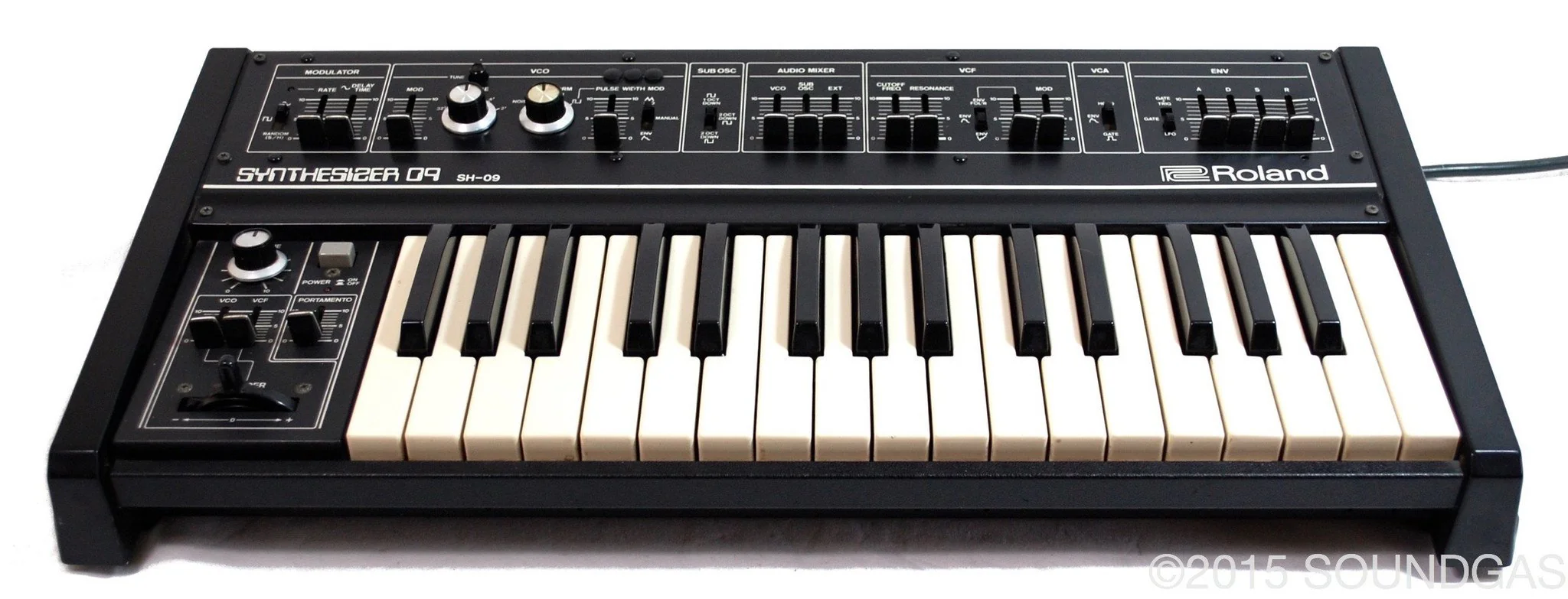 Roland SH-09 - Image 11