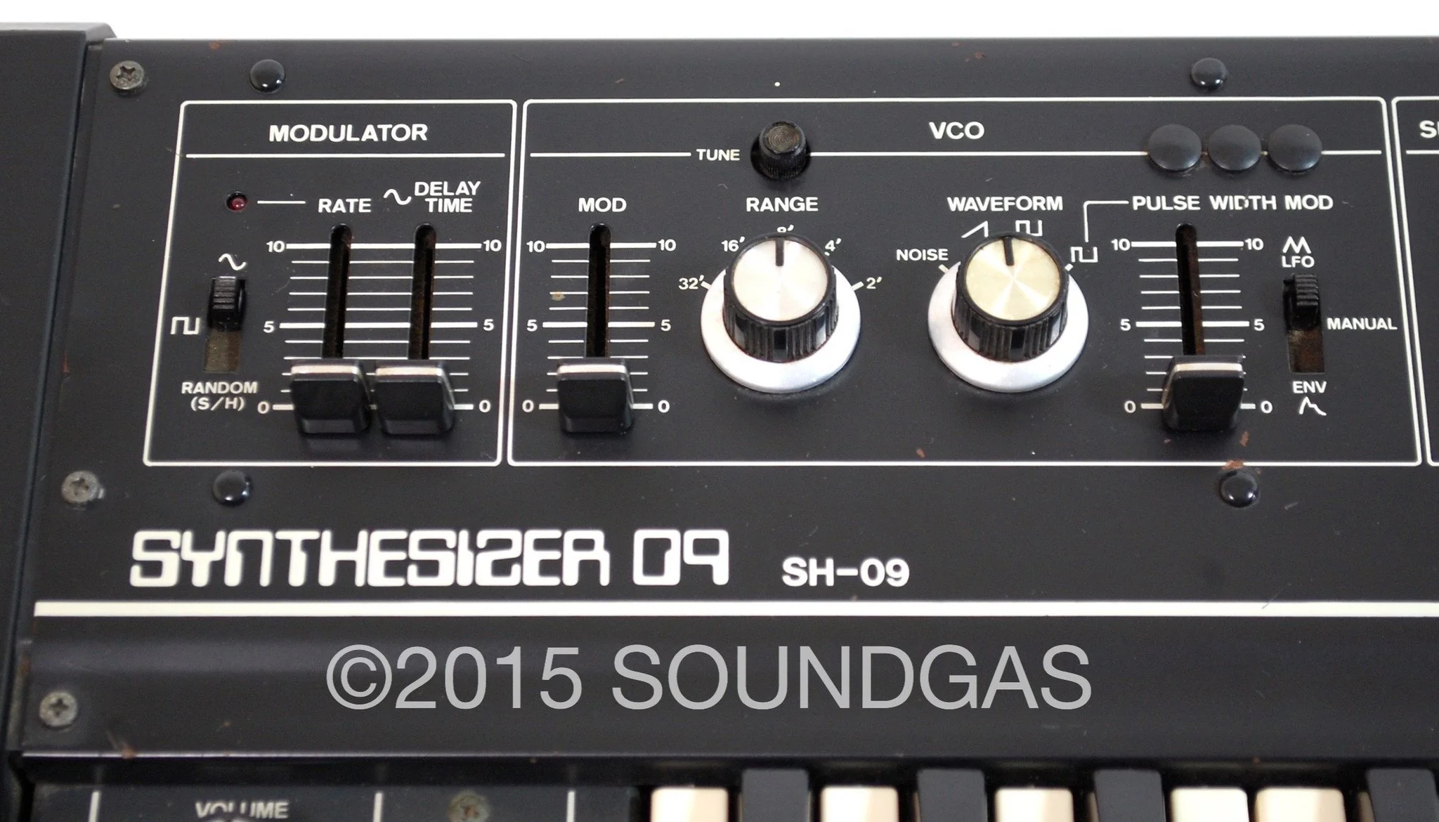 Roland SH-09 - Image 2