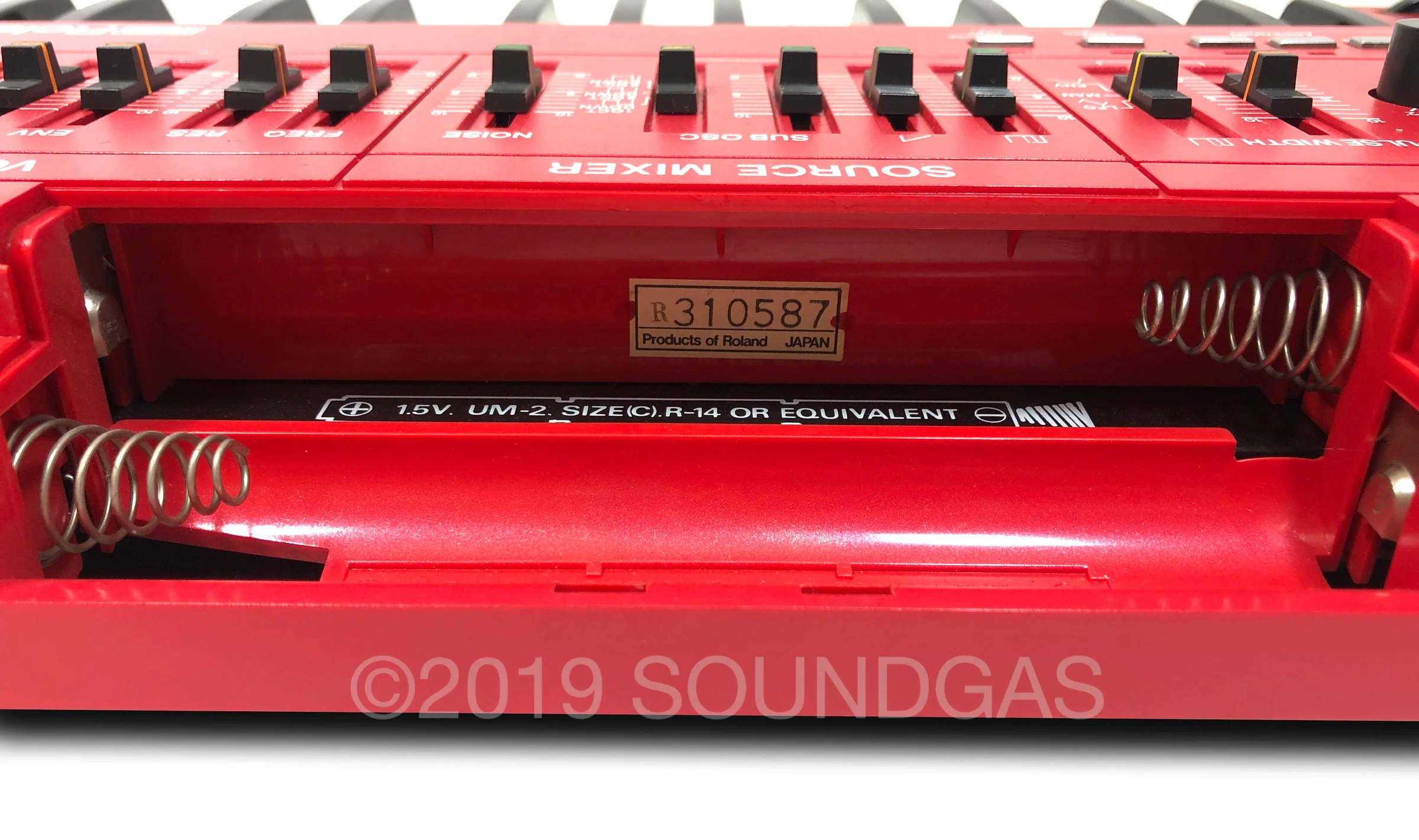 Roland SH-101 - Red - Image 4