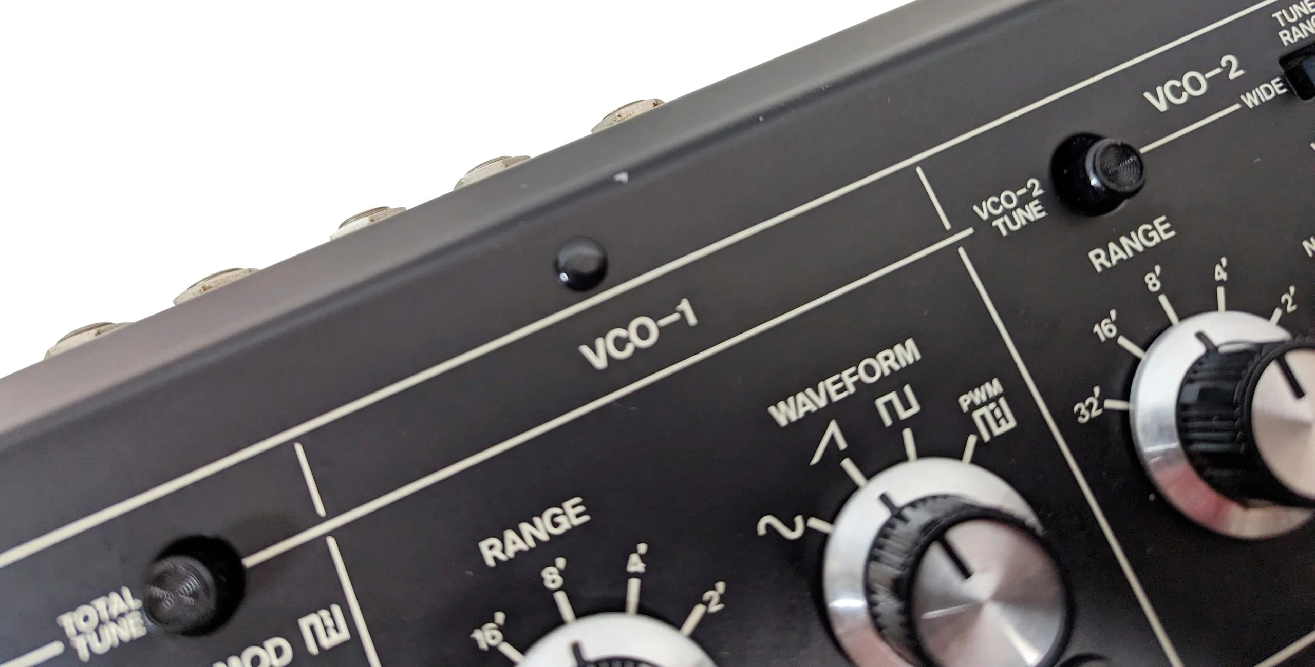 Roland SH-2 Synthesizer - Near Mint - Image 7
