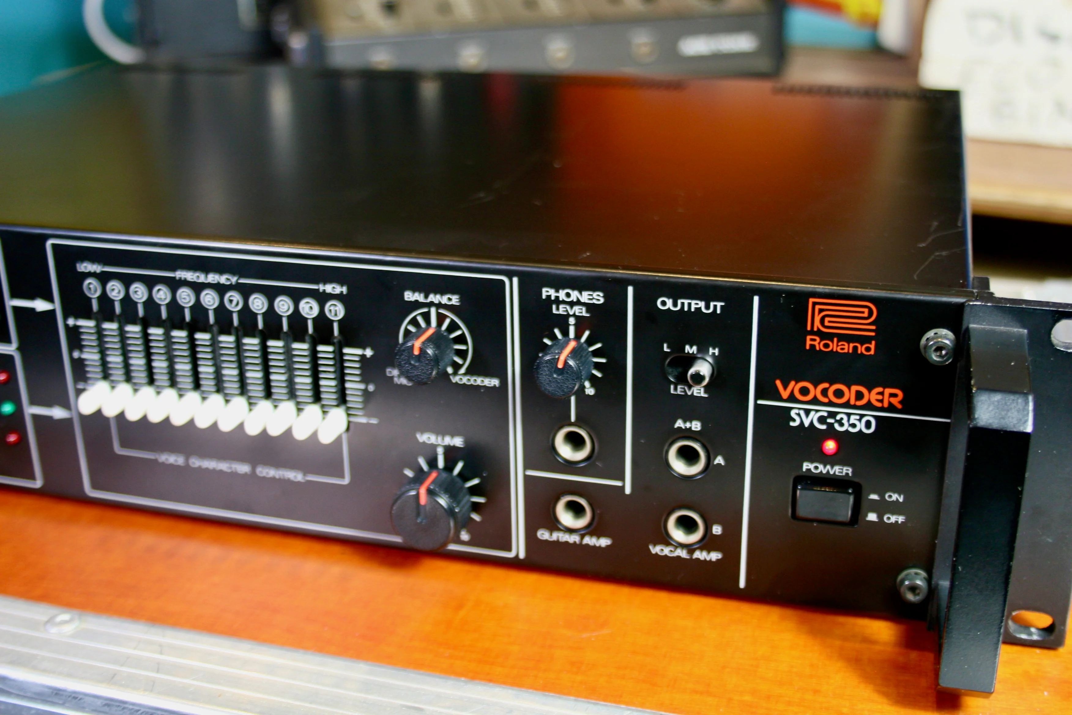 Roland SVC-350 Vocoder - Image 2