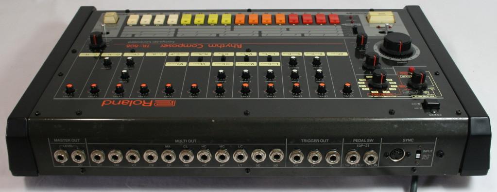 ROLAND TR-808 - Image 8