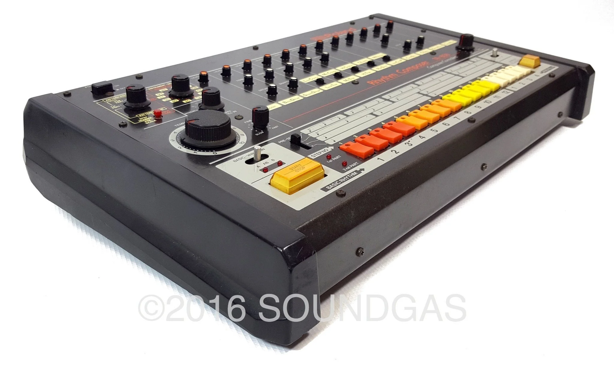 ROLAND TR-808 with MIDI Kit - Image 8