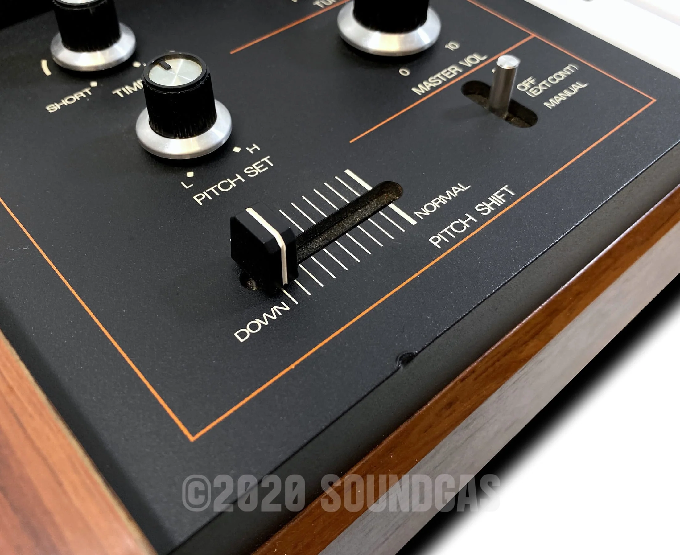 Roland VP-330 Vocoder Plus Mk2 'Unused' - Image 9