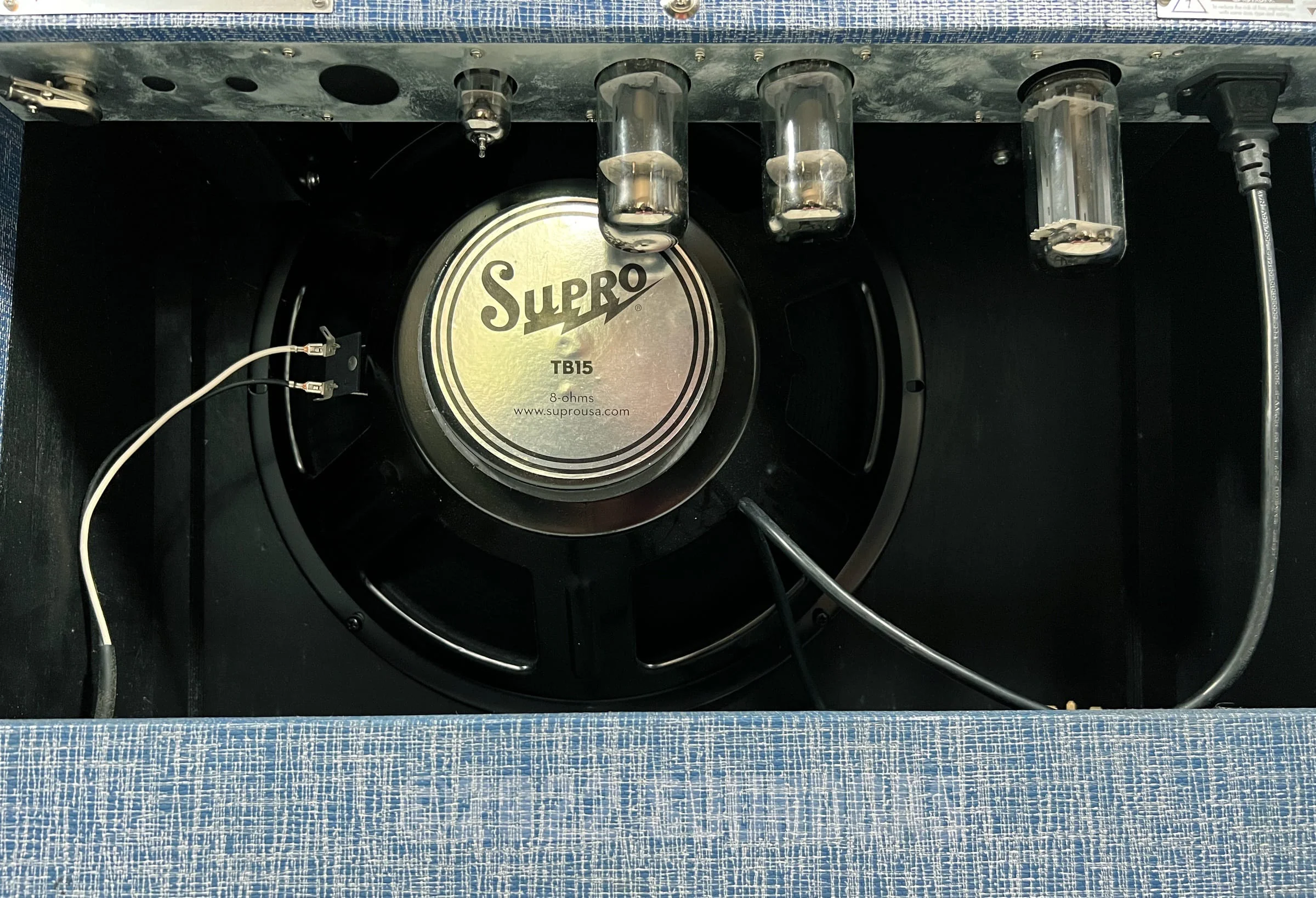 Supro Thunderbolt S6420 - Image 8