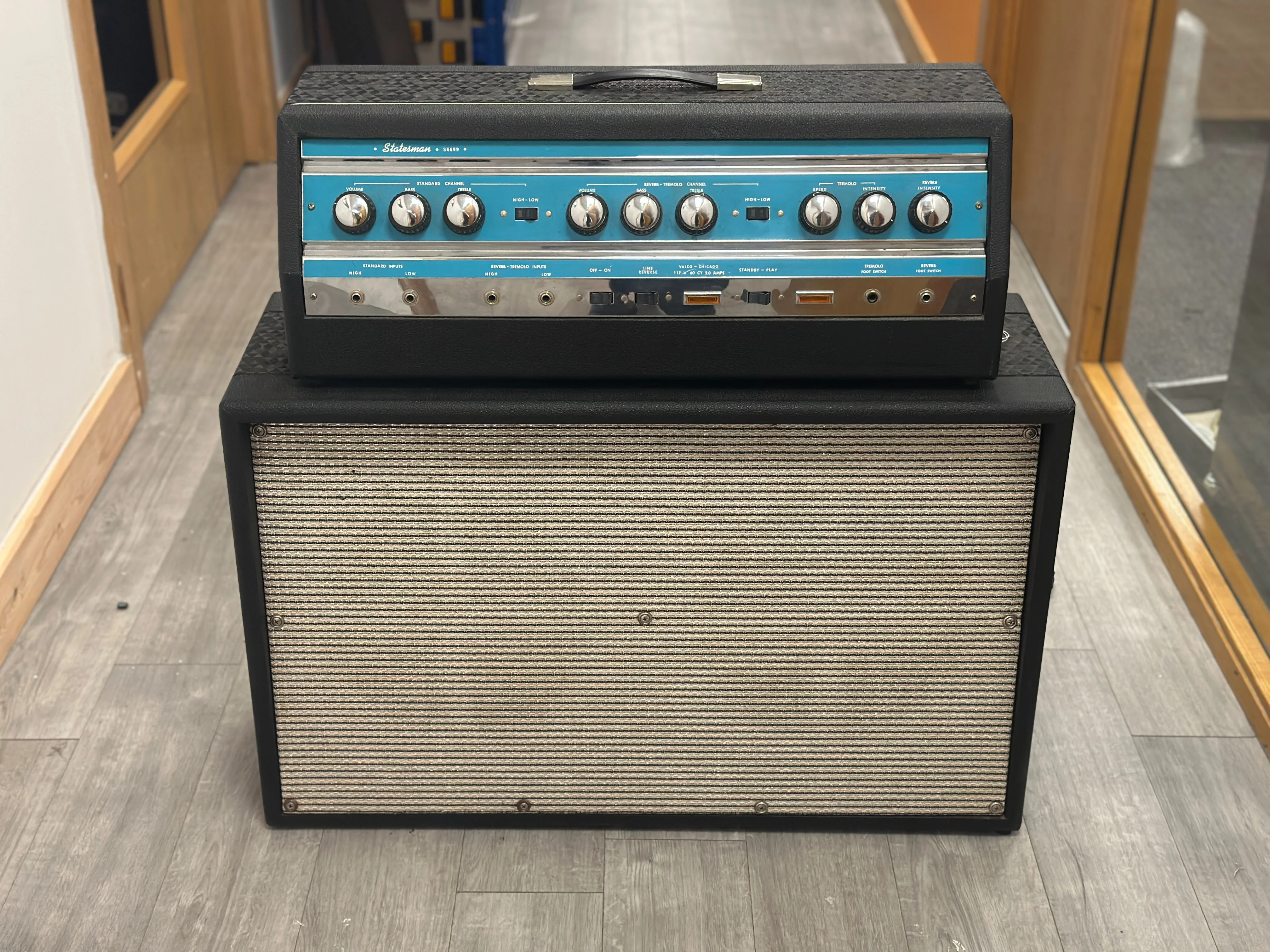 1966 Supro Statesman S6699 - SN 1-93006 - Image 6