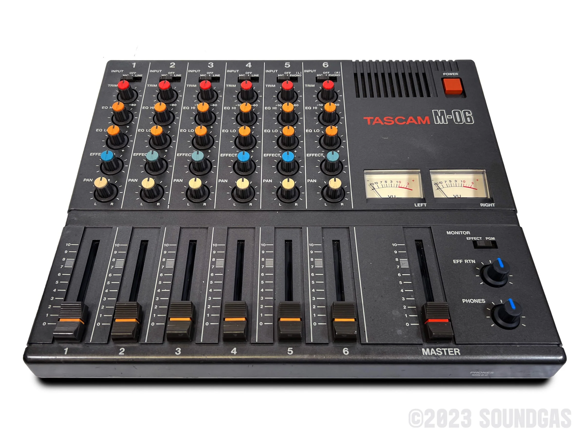 Tascam M-06