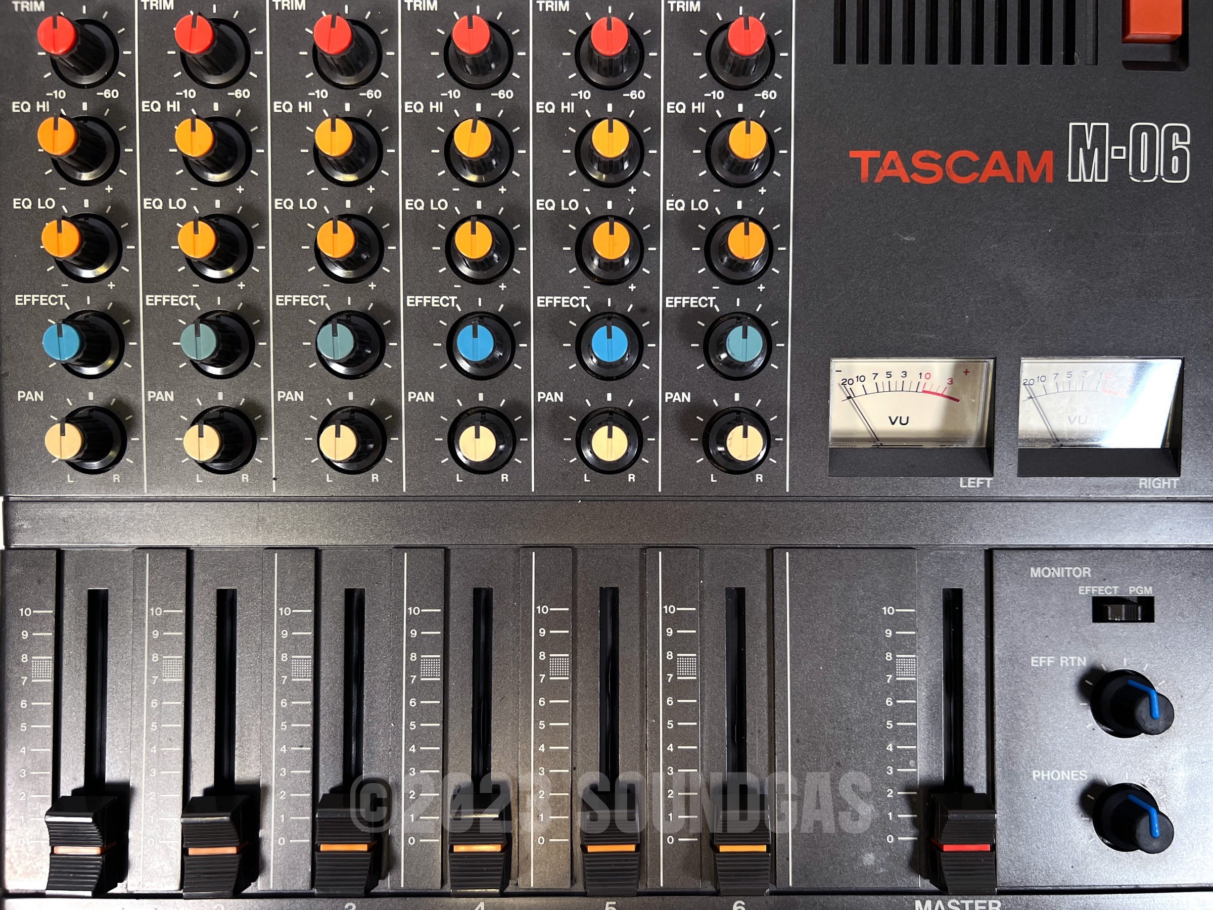 Tascam M-06 - Image 3