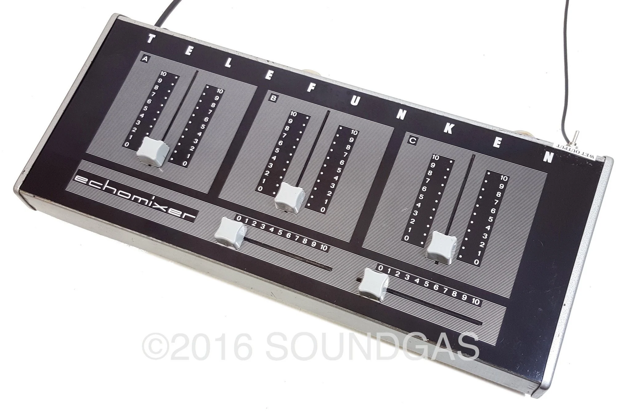 TELEFUNKEN ECHOMIXER - modified - Image 4